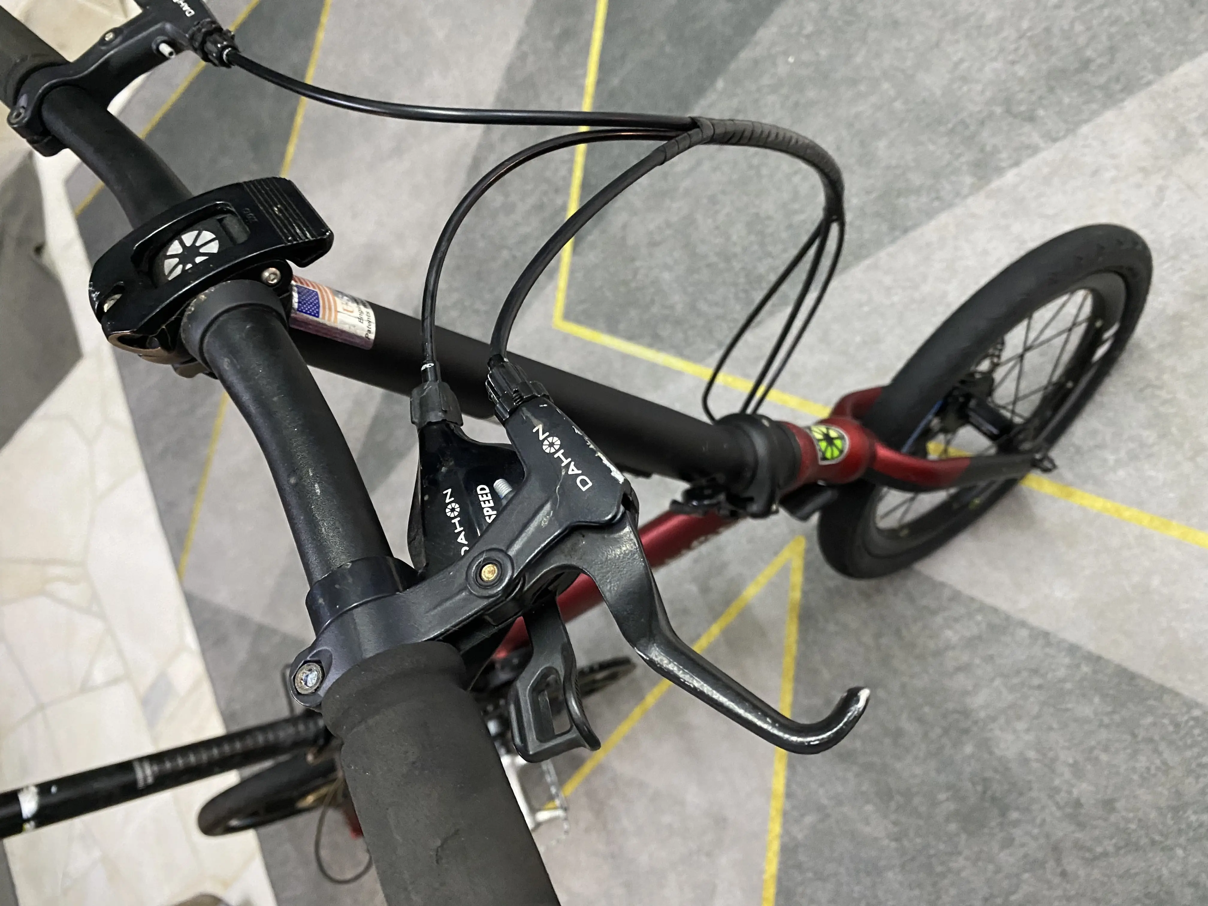 DAHON K3 PLUS. 9 SPEED. 16” WHEELS. FOR SALE.