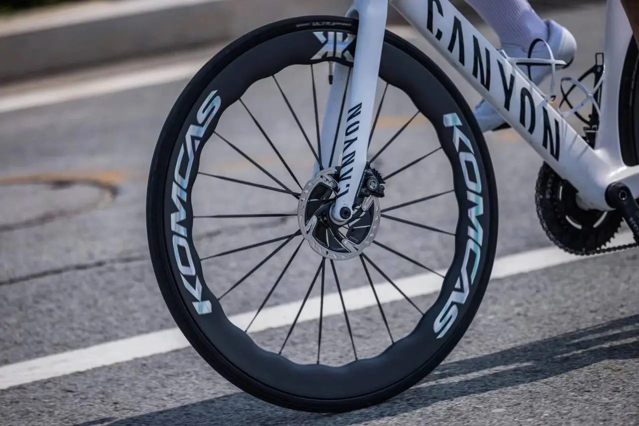 Komacs Carbon Wheelset