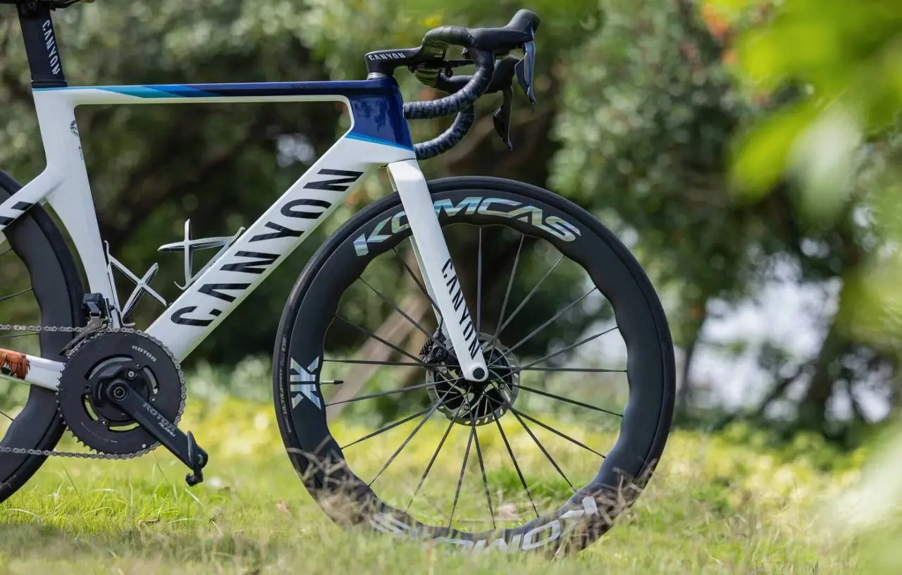 Komacs Carbon Wheelset