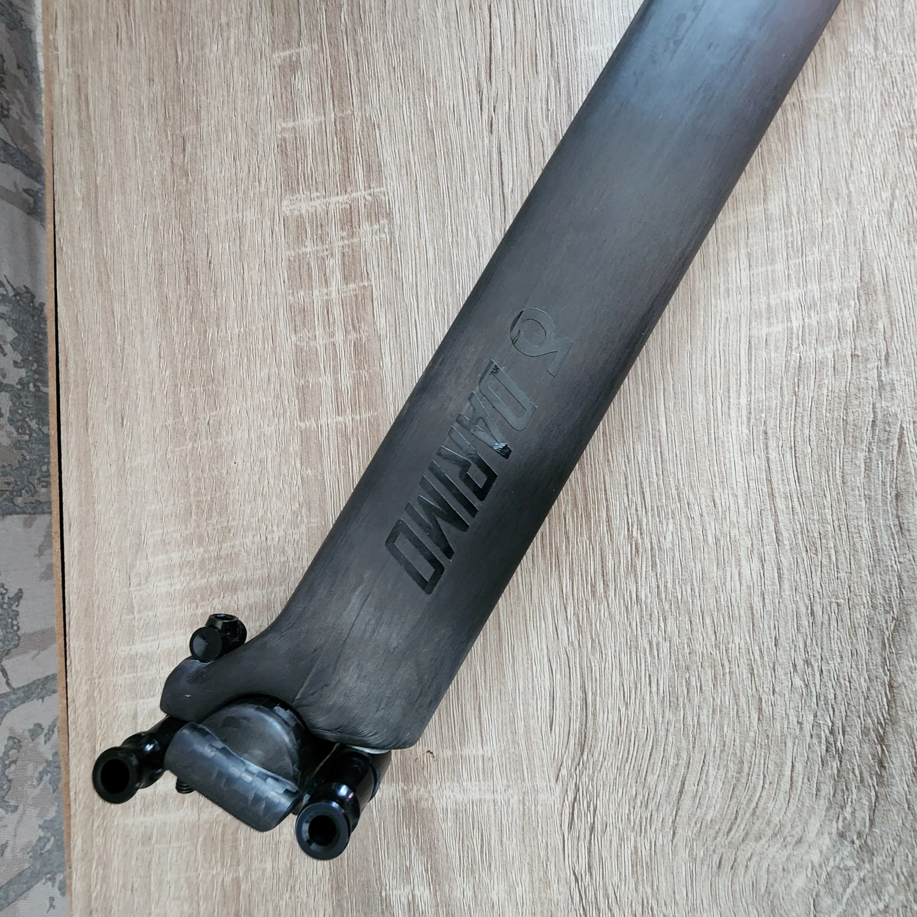 DARIMO Carbon Seatpost for Pinarello