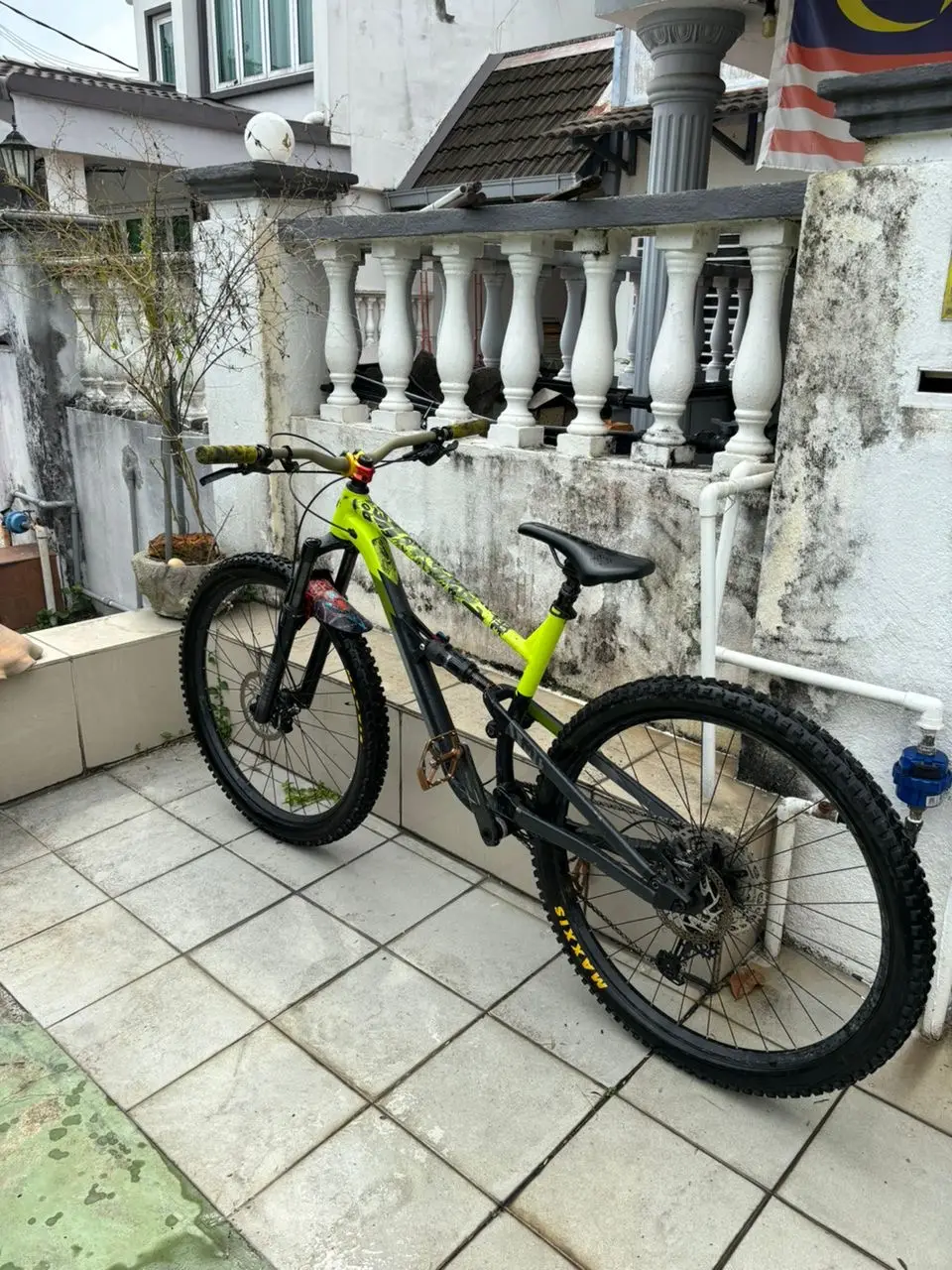 Polygon D7 29’ Size L