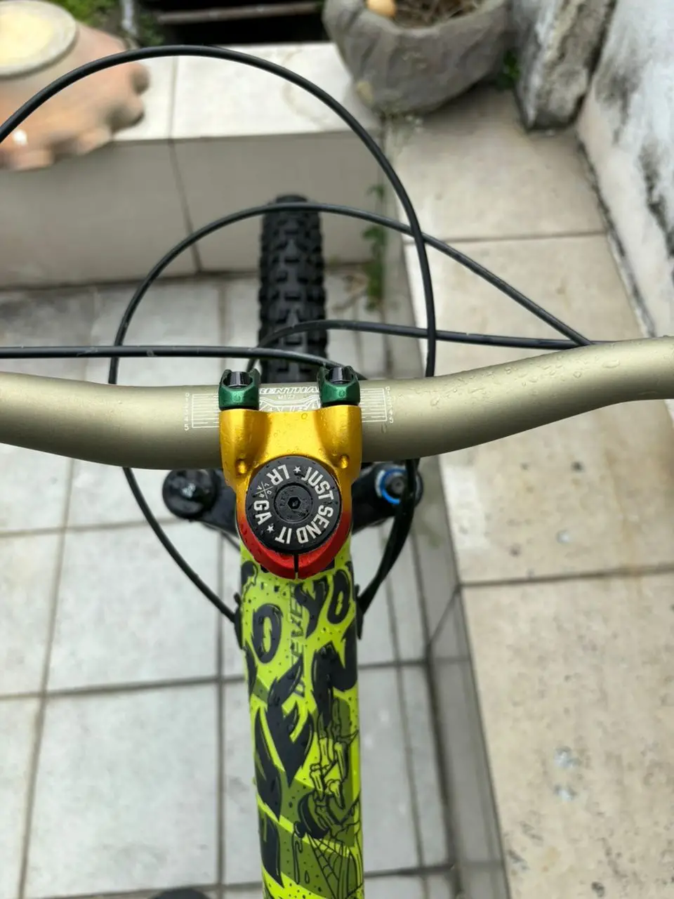 Polygon D7 29’ Size L