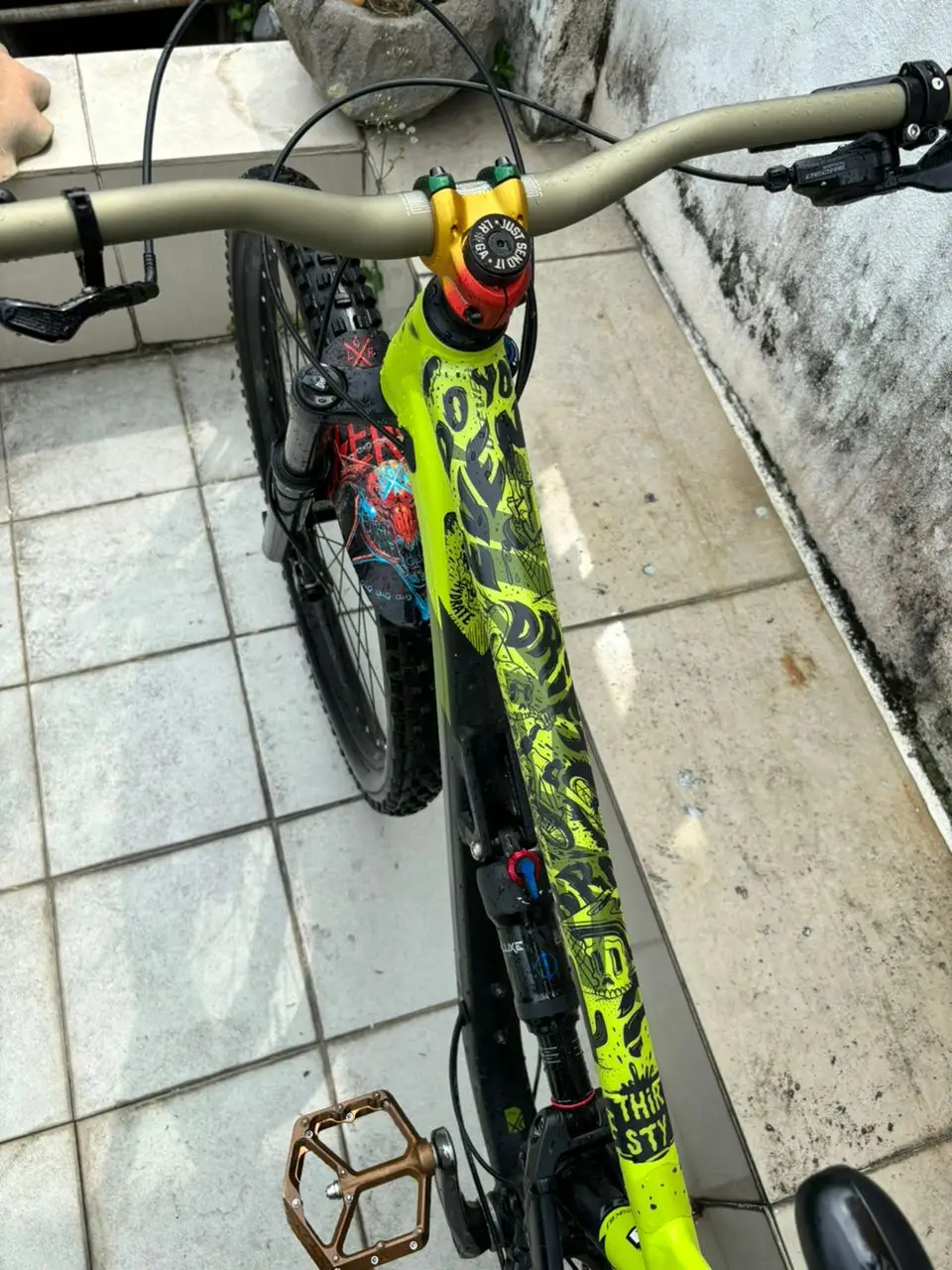 Polygon D7 29’ Size L