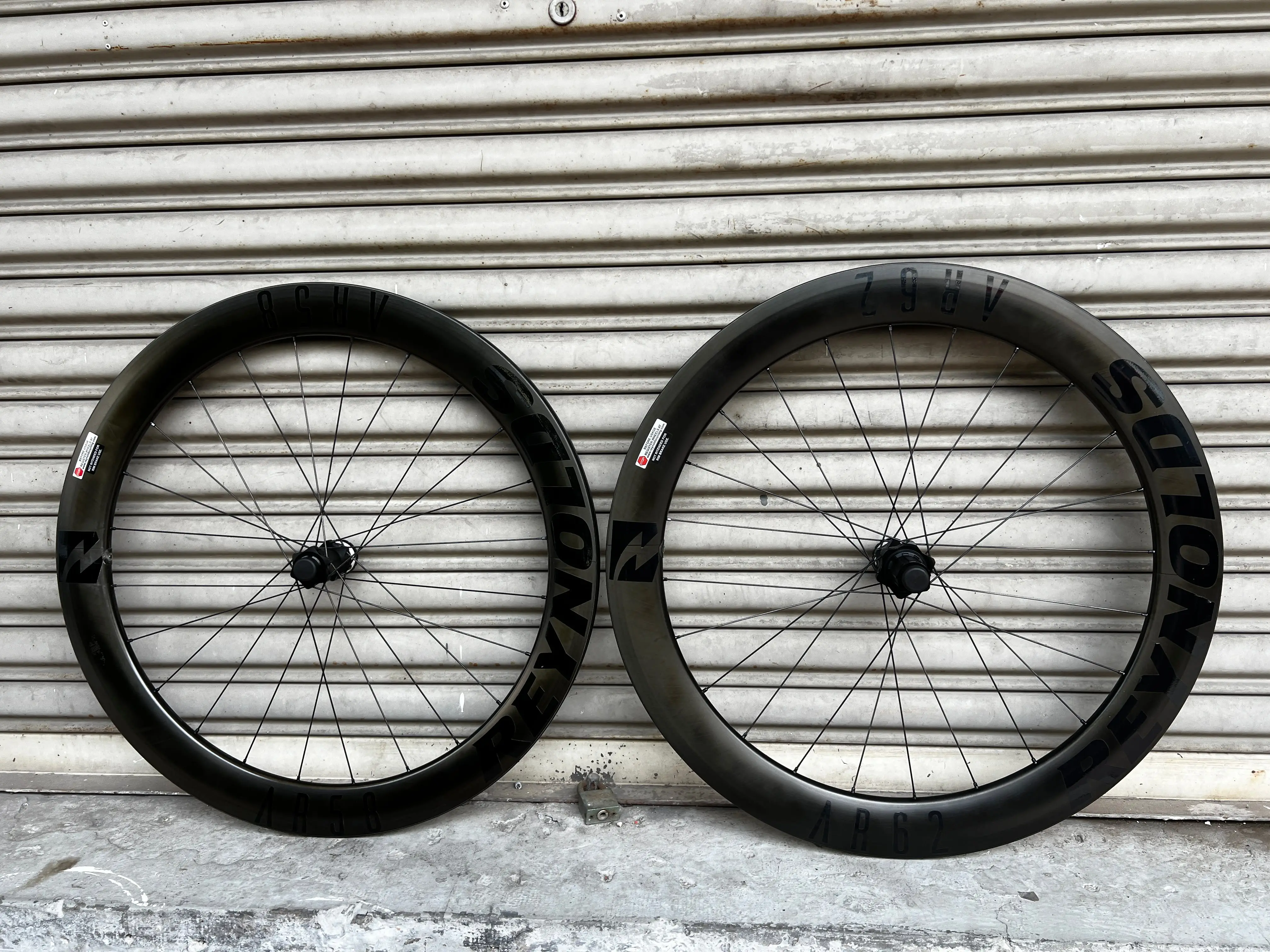 REYNOLDS 58/62 DB CARBON DISC WHEELSET