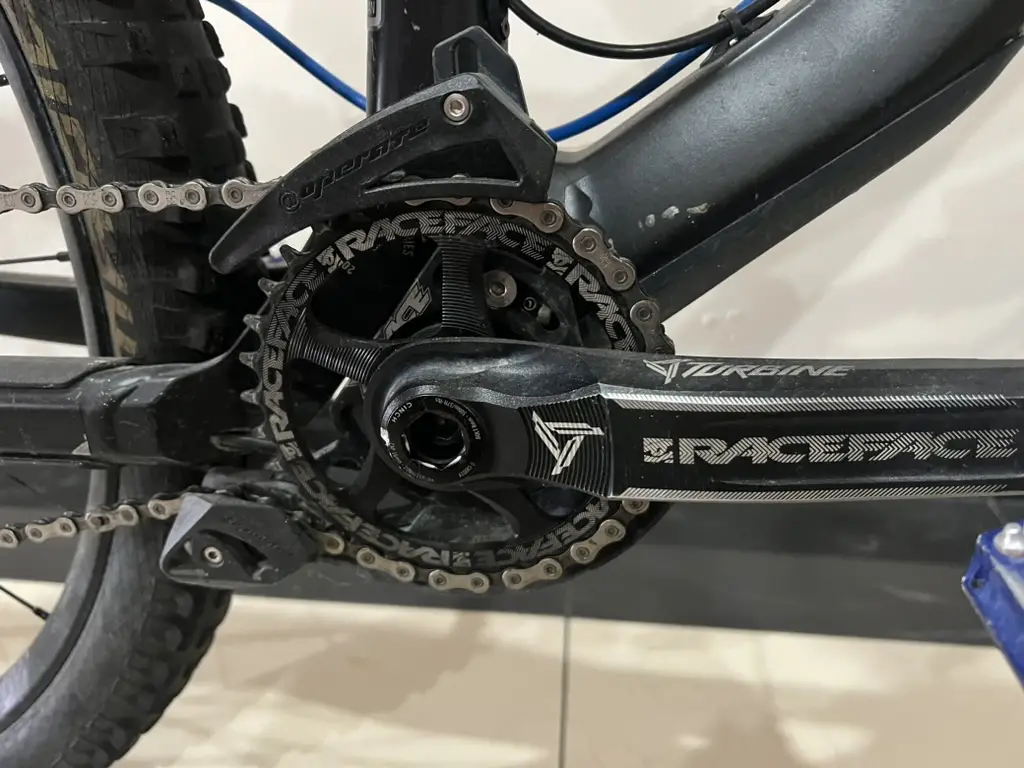 YT Capra CF 2017 M size 27.5 CabonFiber