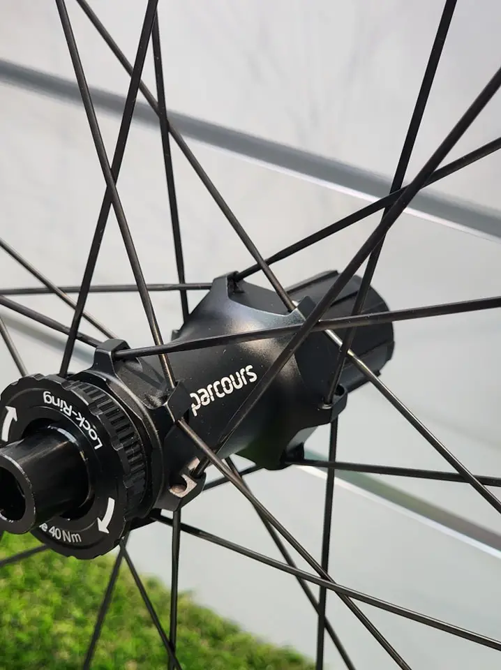 PARCOURS STRADE-D 49/54MM (SHIMANO DISC)