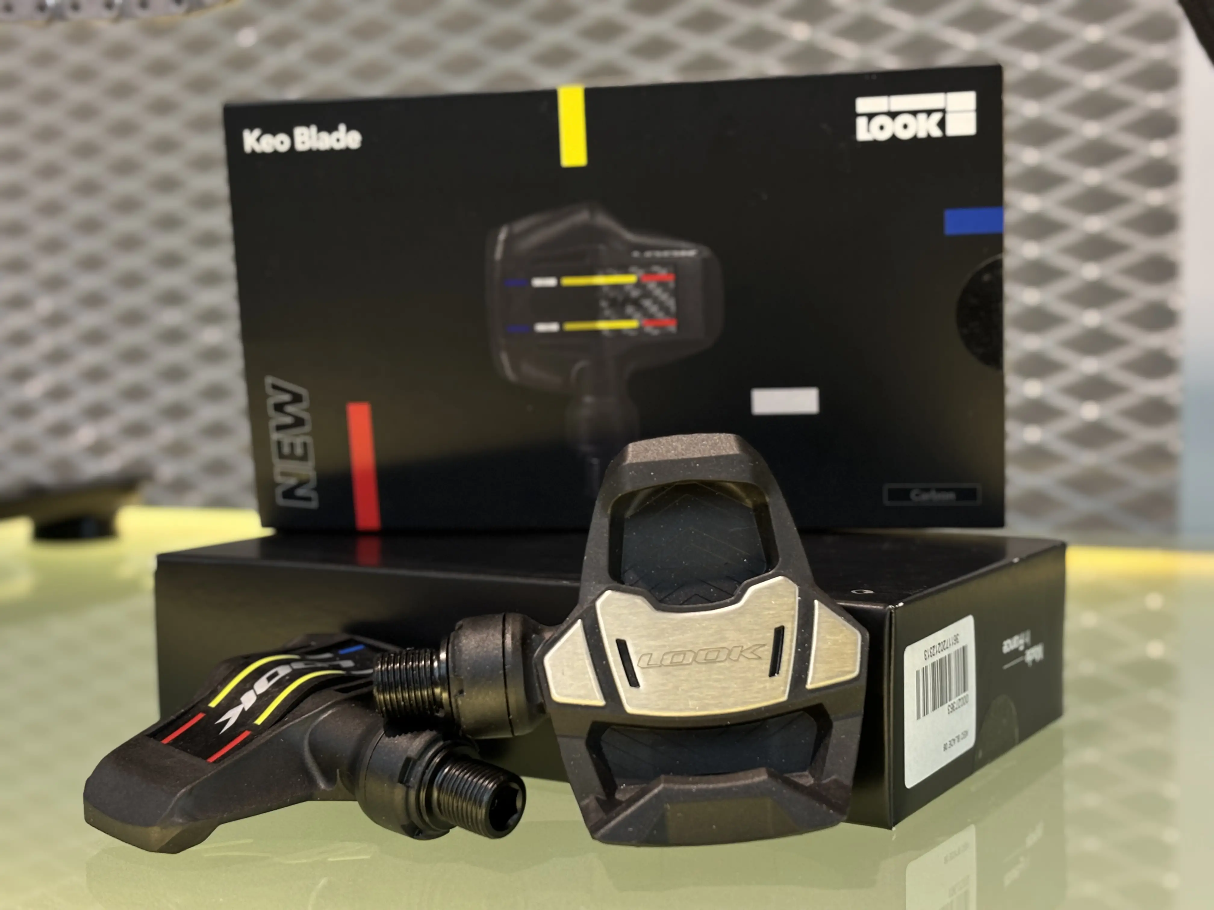 New Look Keo Blade Carbon Road Pedal !!!