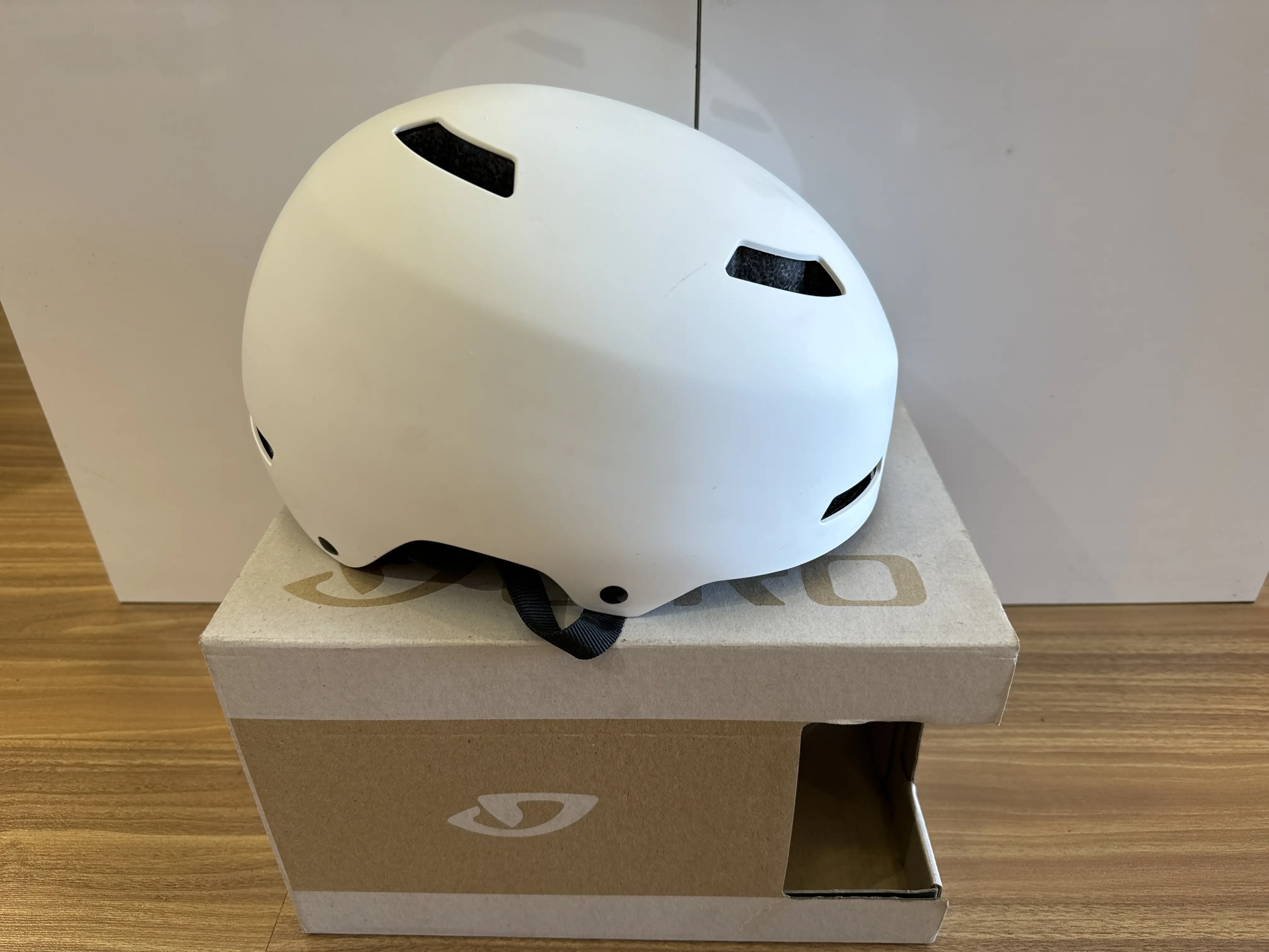 Giro Helmet quarter