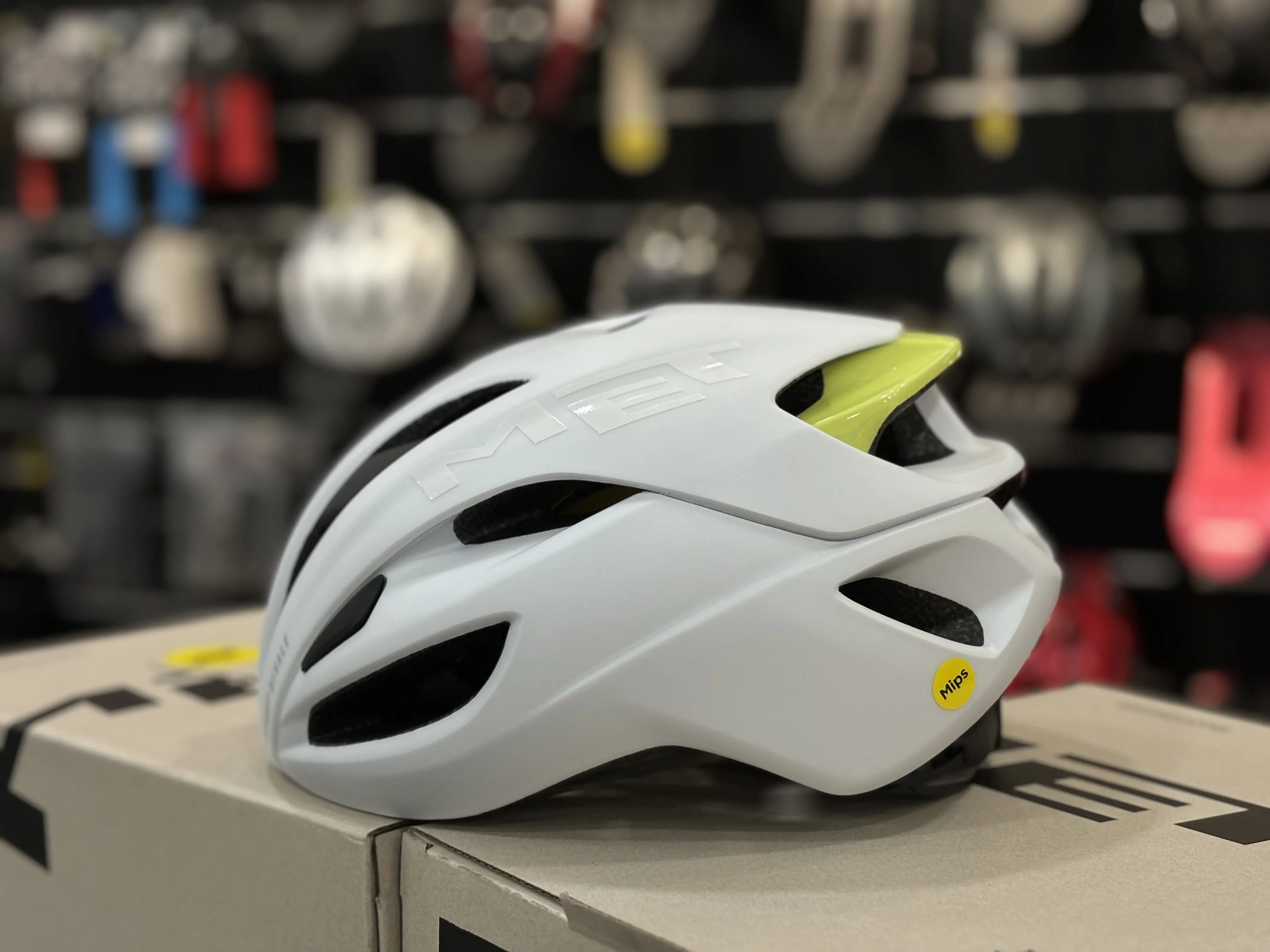 MET Rivale MIPS Road Helmet - Limited Edition