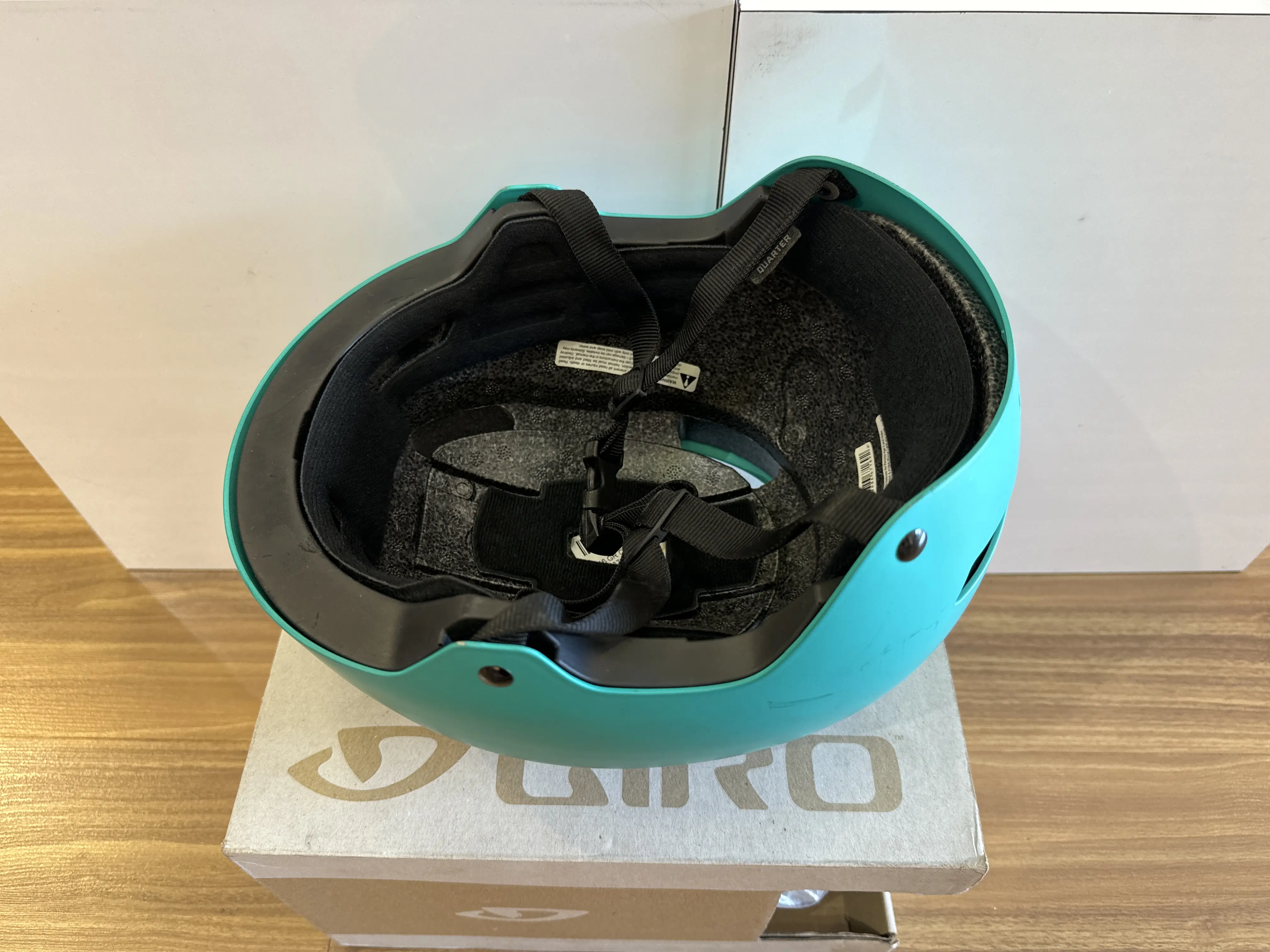 Giro Helmet Quarter