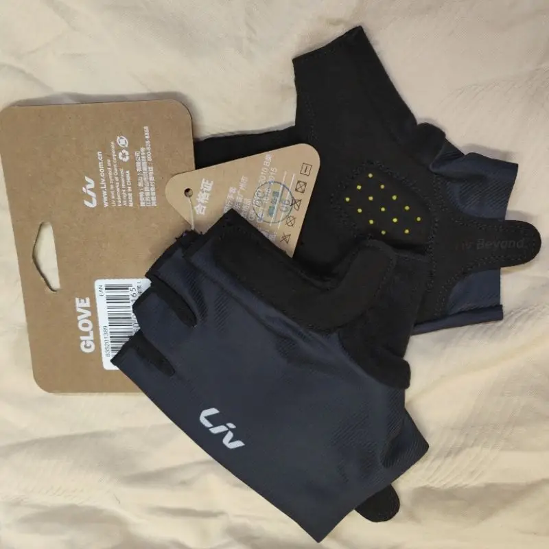 LIV by Giant Beyond Gloves 2023 Half Finger Gloves in 5 variants