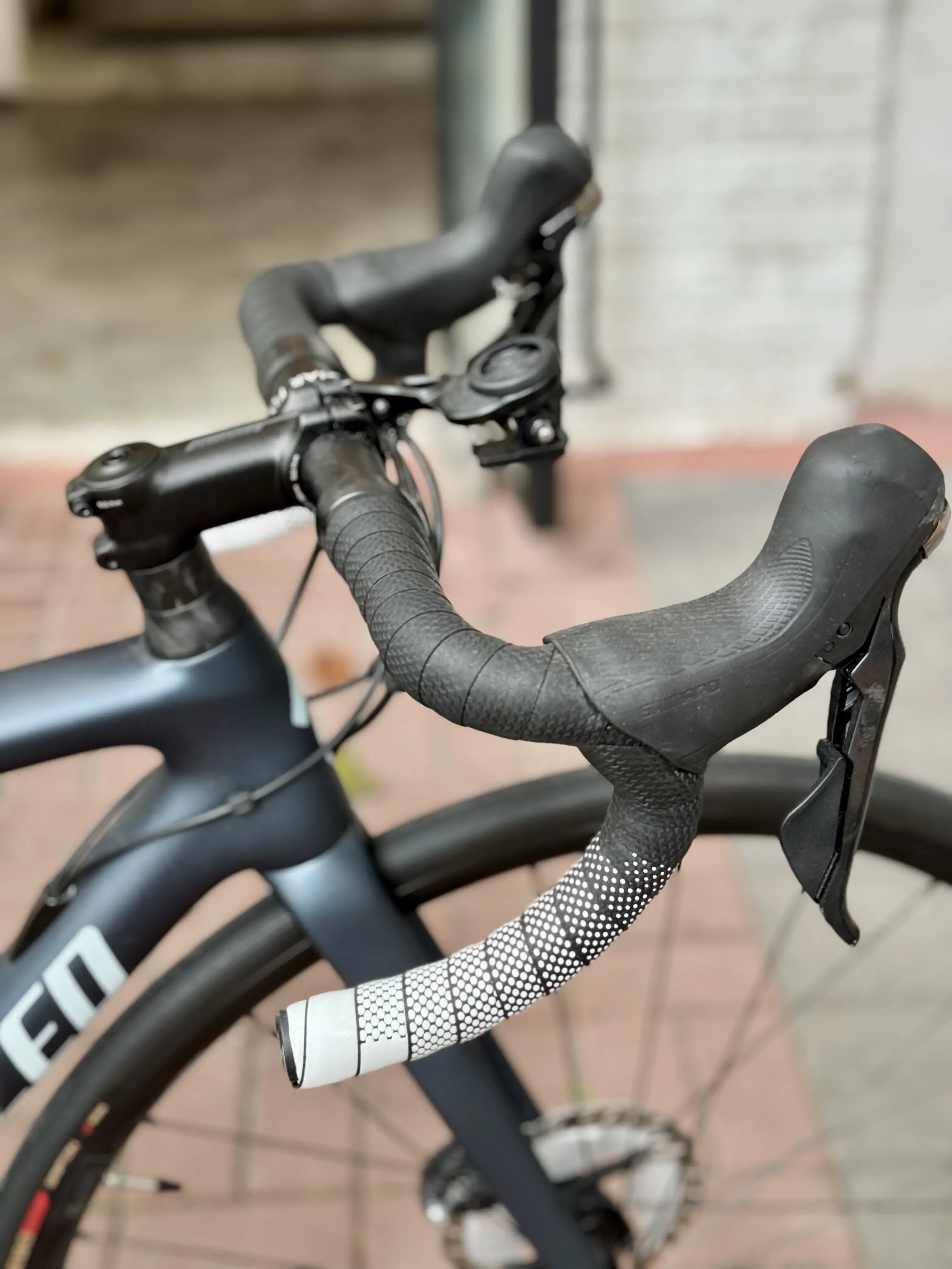 Used Specialized Tarmac SL6 Disc ULTEGRA for sale
