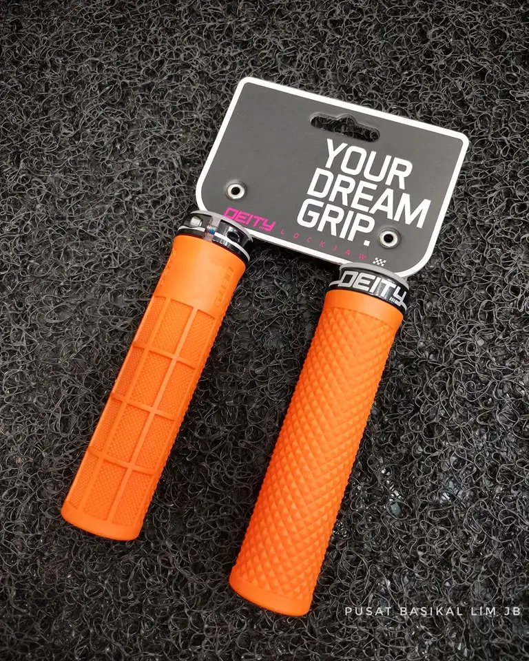 DEITY Lockjaw Grip