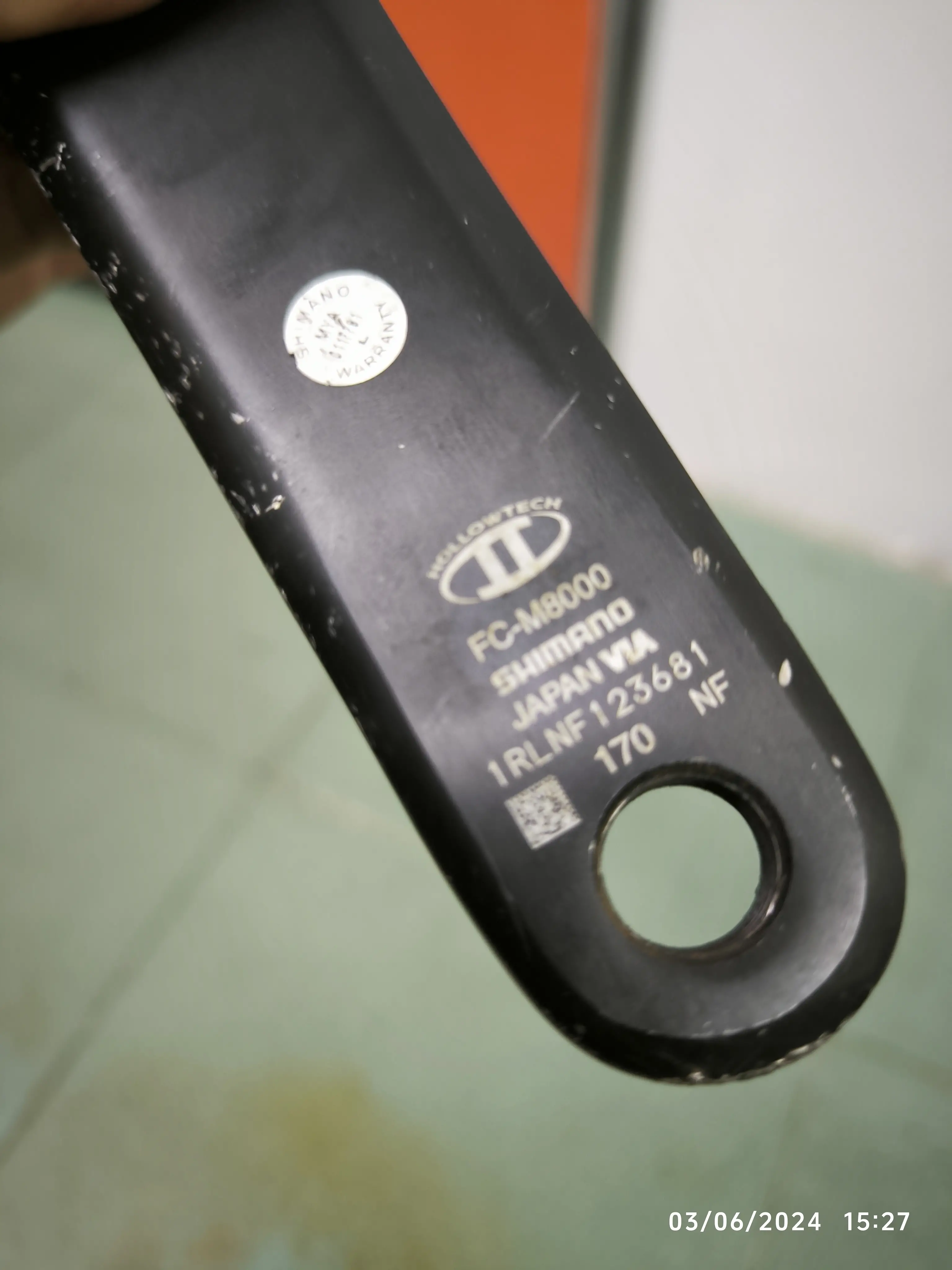 SHIMANO XT M8000 CRANKSET