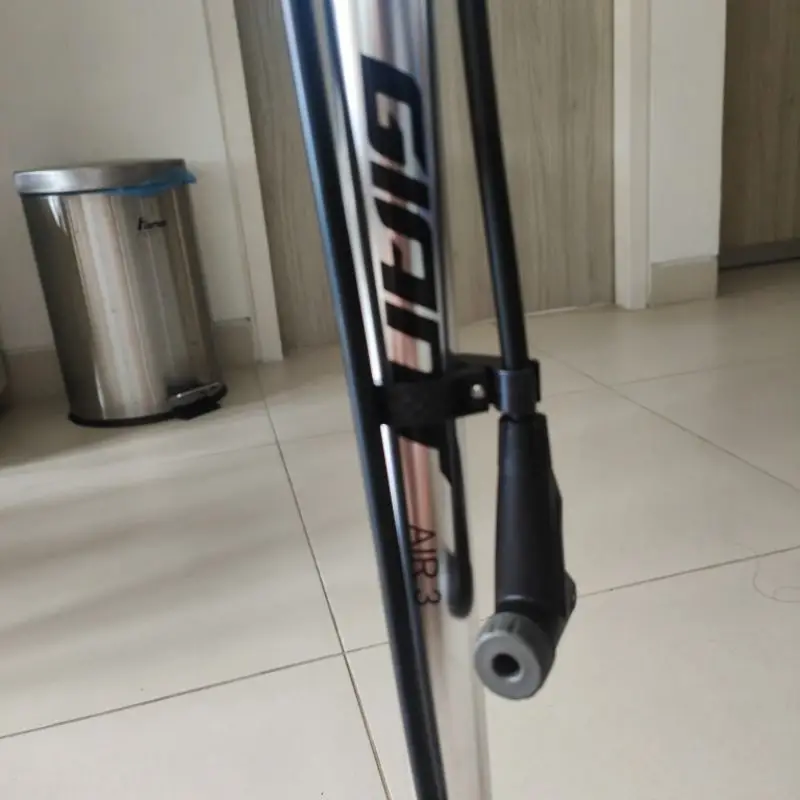 Giant Air 3 Bicycle Floor Pump Chrome Finish - Larger Display Gauge - up to 160PSI max Pressure