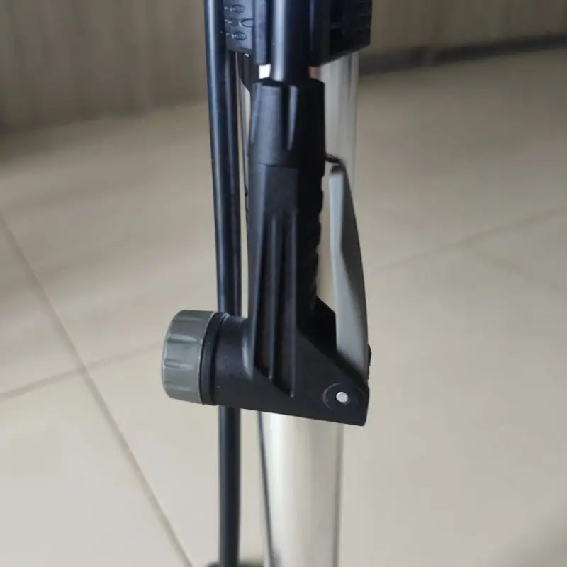 Giant Air 3 Bicycle Floor Pump Chrome Finish - Larger Display Gauge - up to 160PSI max Pressure