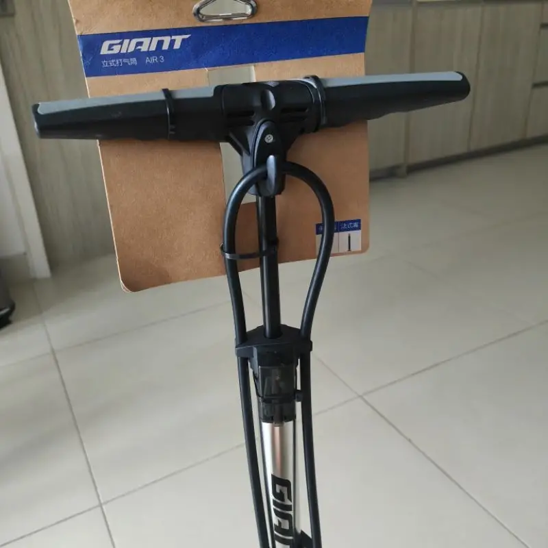 Giant Air 3 Bicycle Floor Pump Chrome Finish - Larger Display Gauge - up to 160PSI max Pressure
