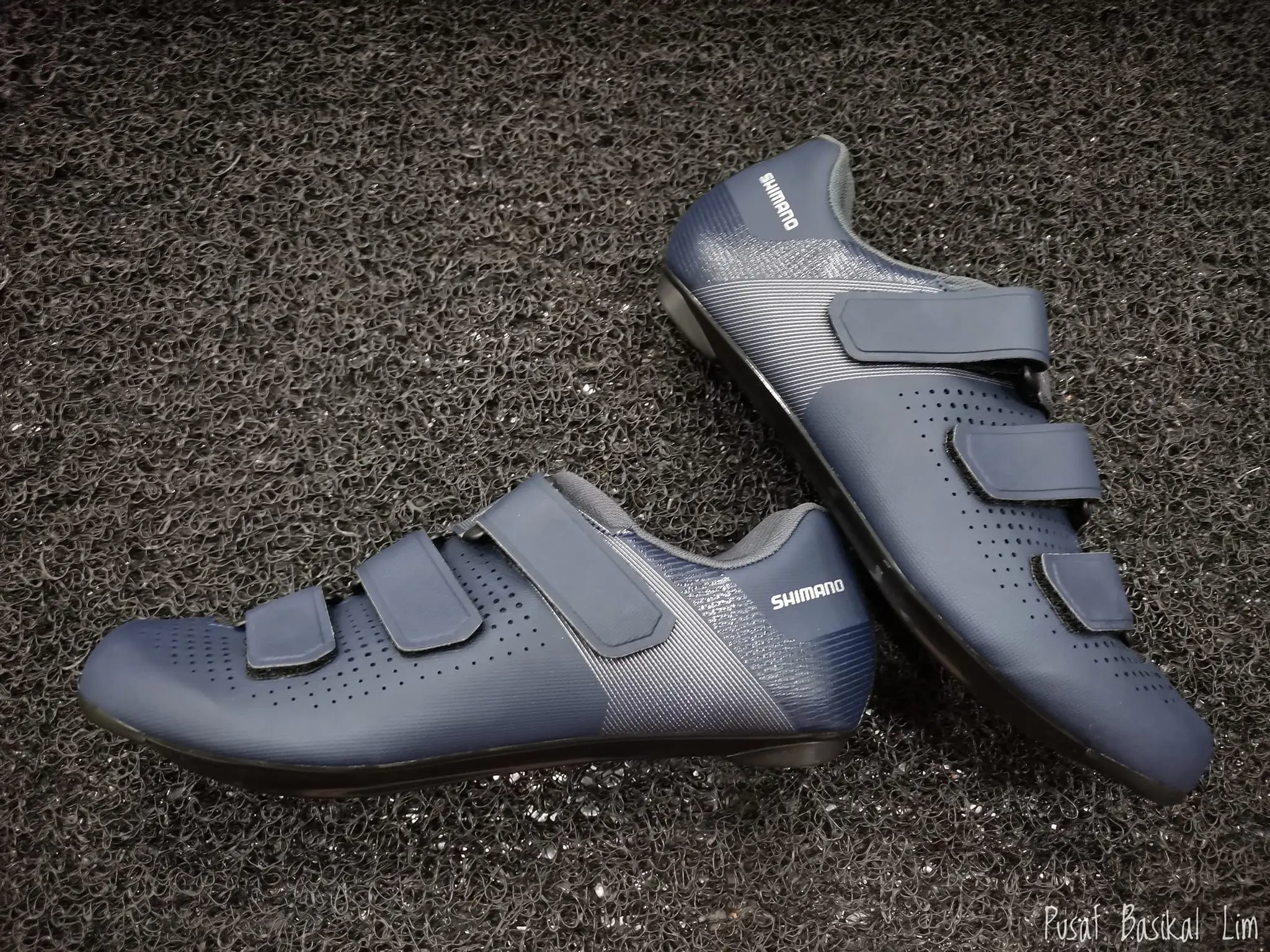 Shimano RC100 Road Cycling shoe