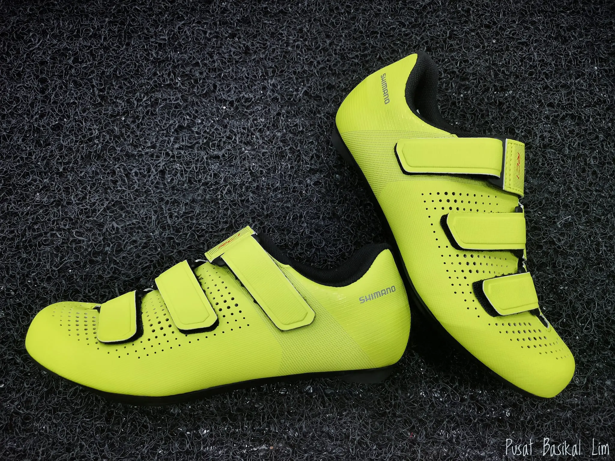 Shimano RC100 Road Cycling shoe