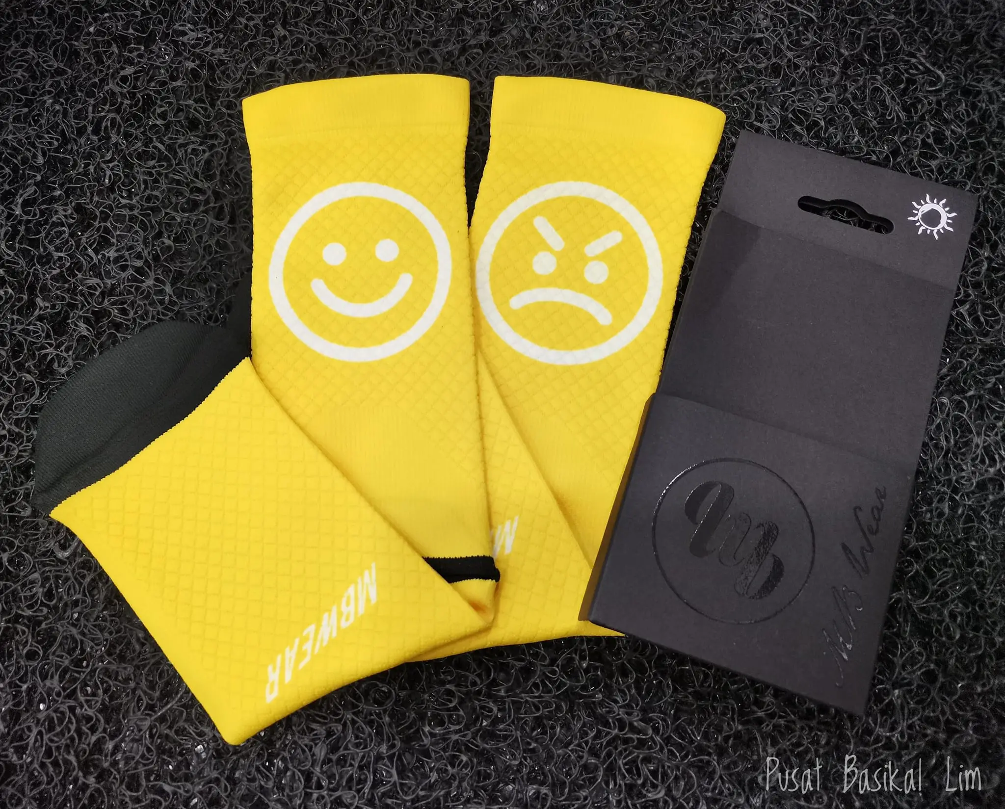 MB Wear Smile Cycling Sock