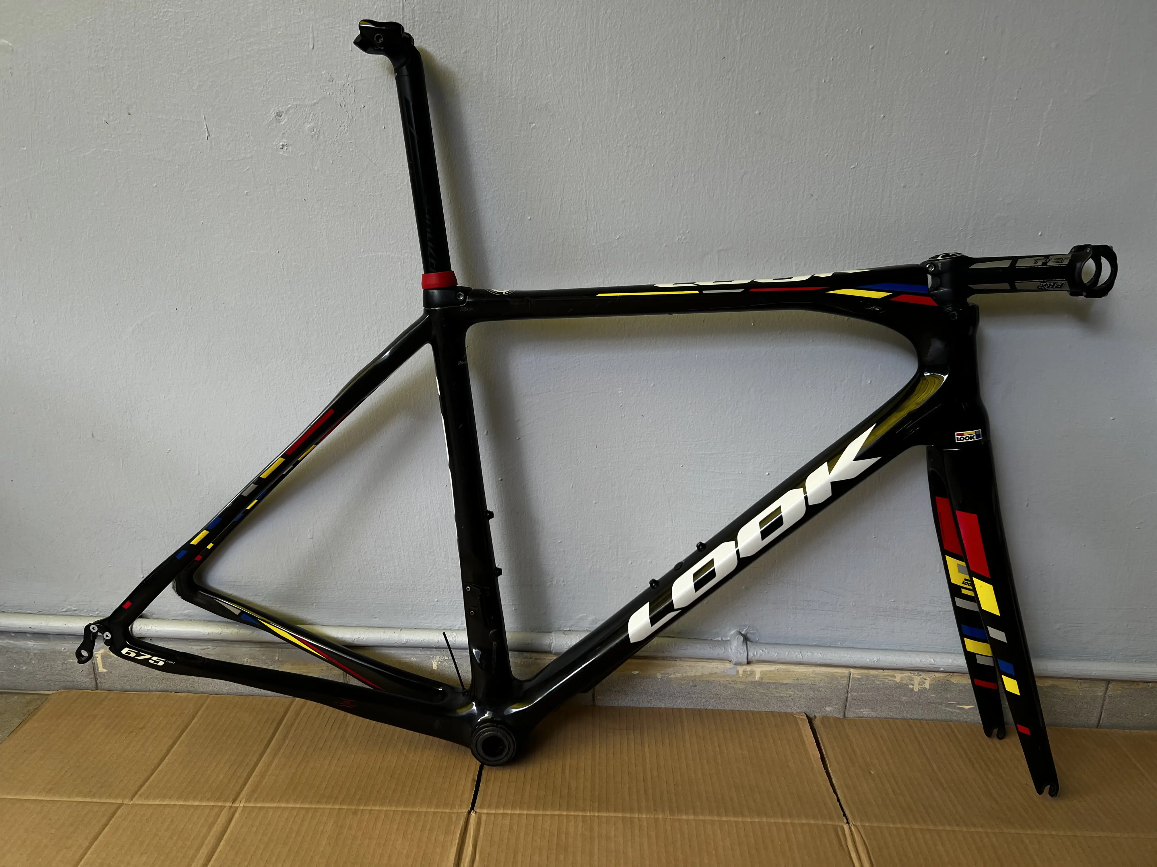 Look 675 Frame (Original)