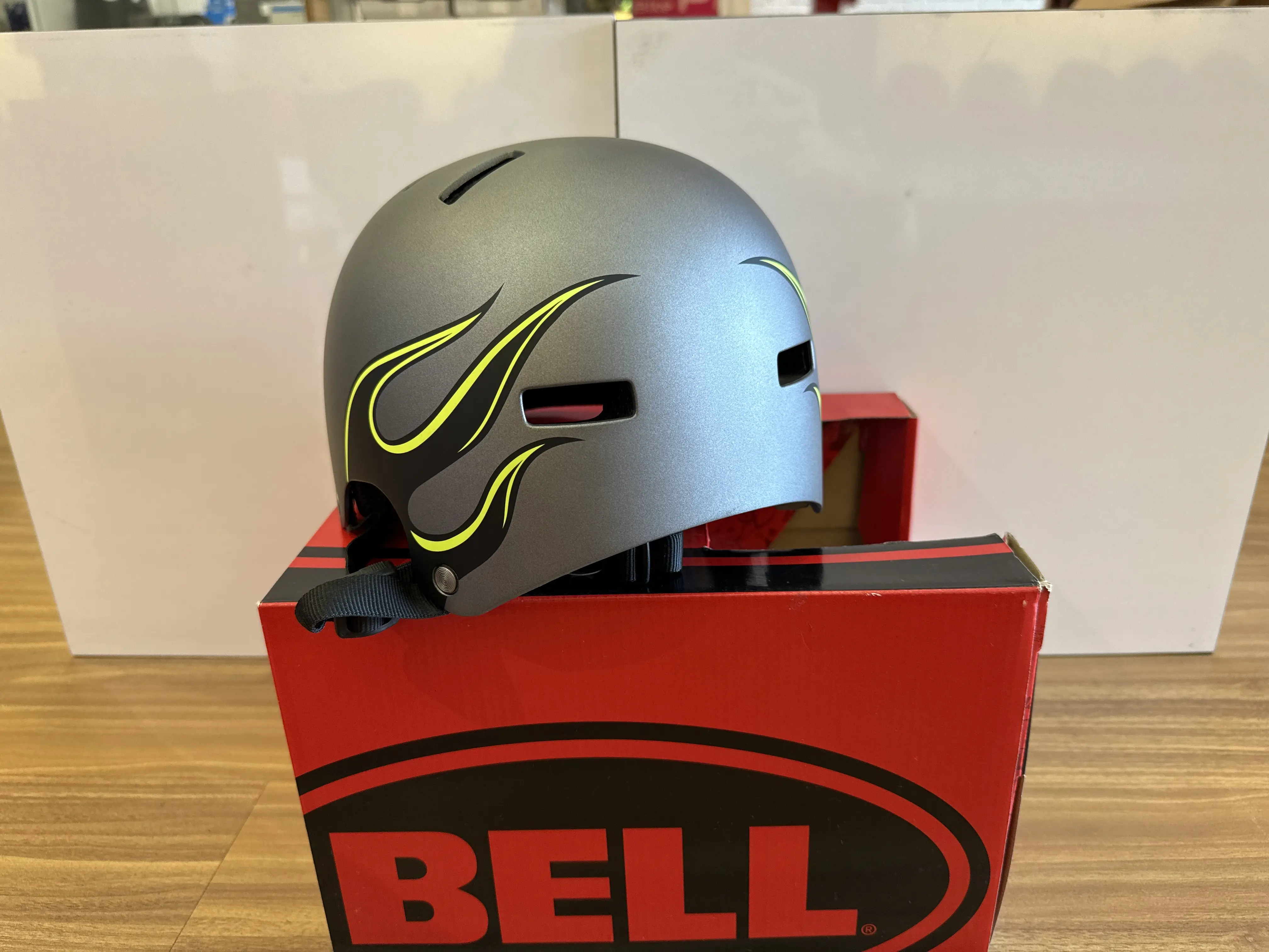 Bell helmet