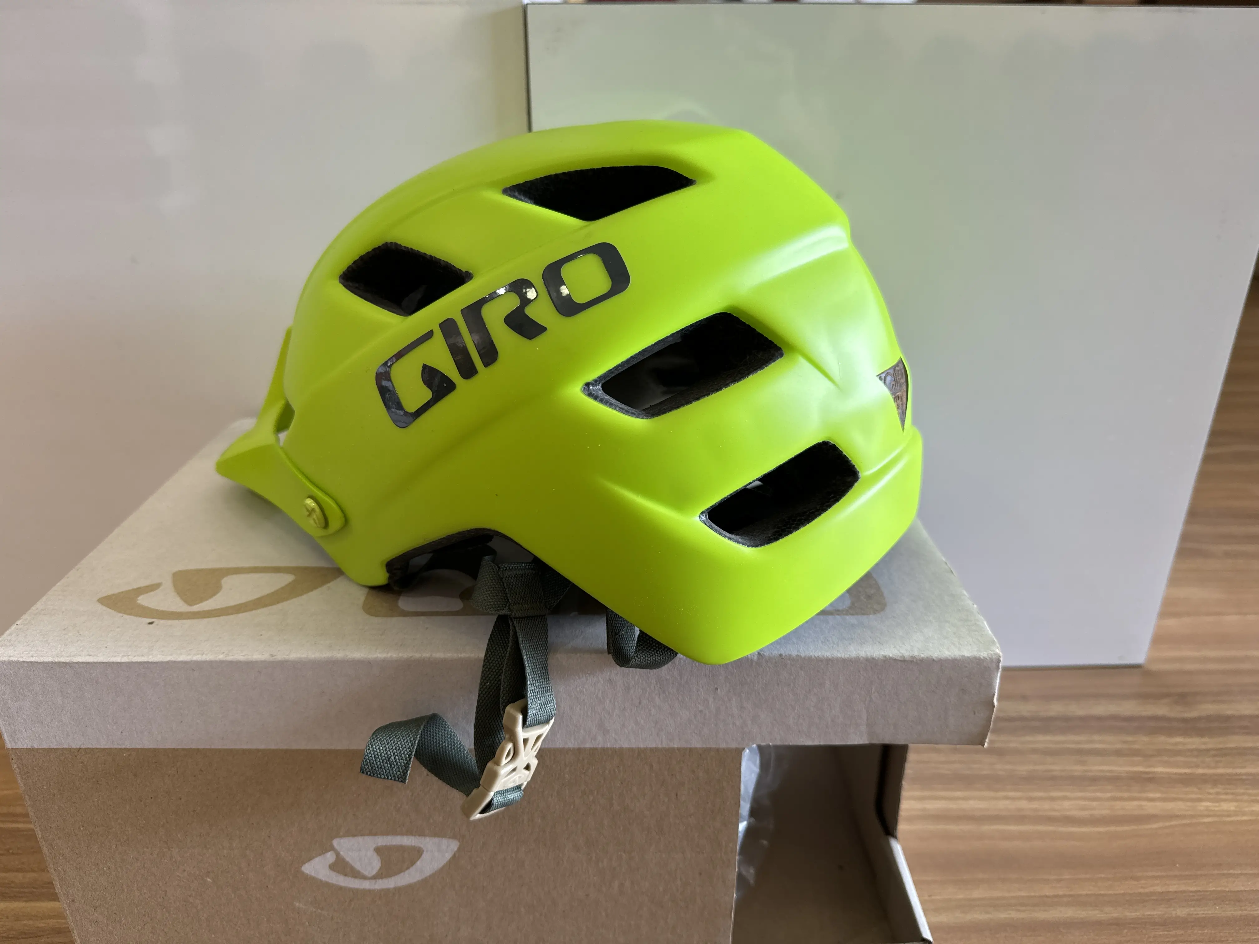 Giro helmet Feature