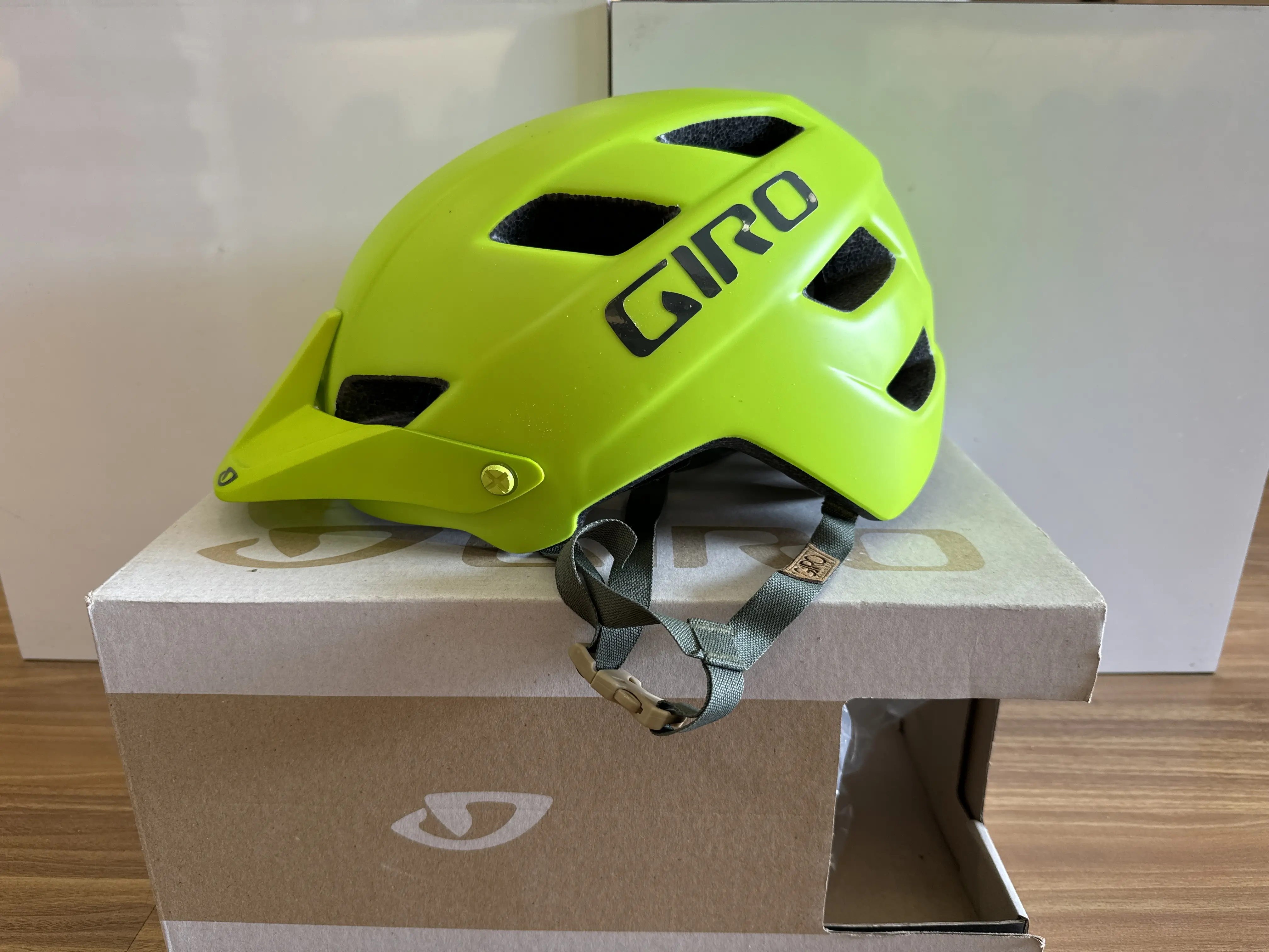 Giro helmet Feature