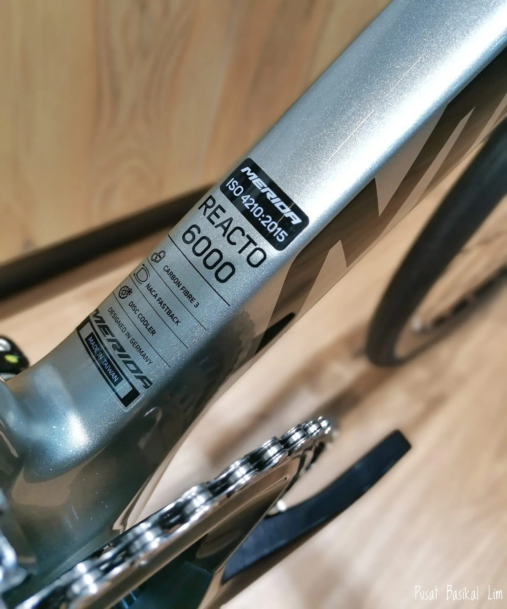 Merida Reacto 6000 105 Di2 Carbon Road Bike