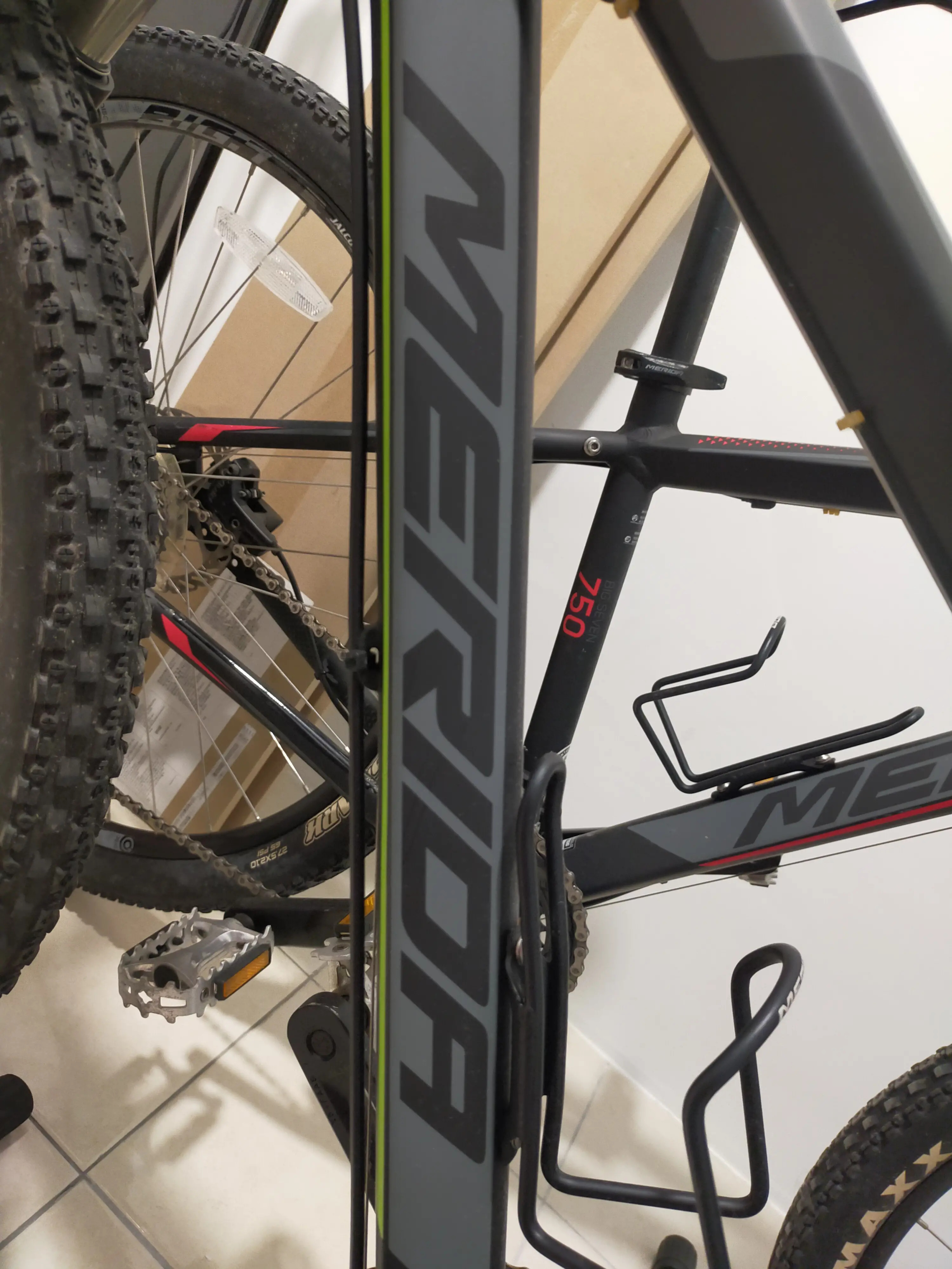 MERIDA BIG SEVEN 750