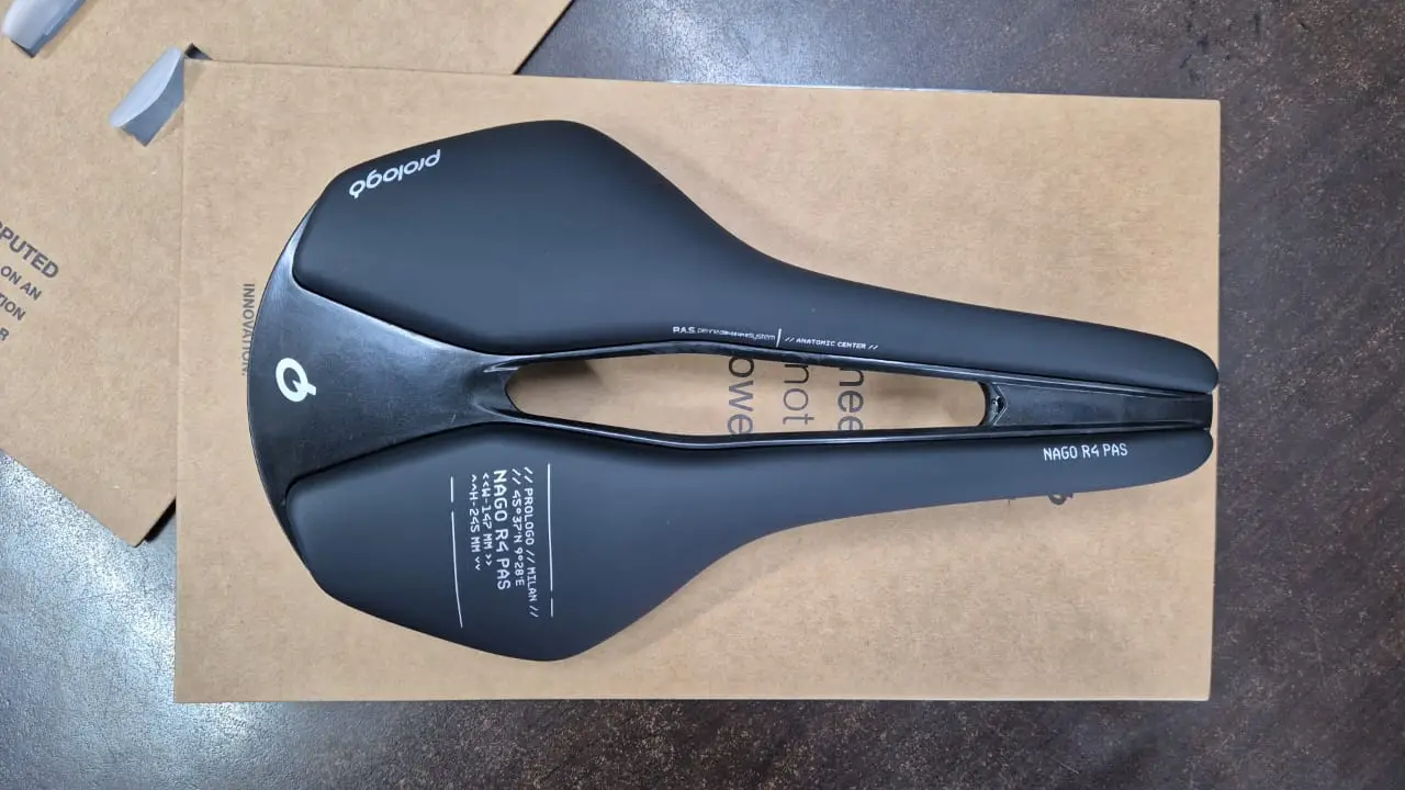 Prologo Scratch M5 Pas Nack (Carbon) Saddle (140 / 147)mm - Brand New !!