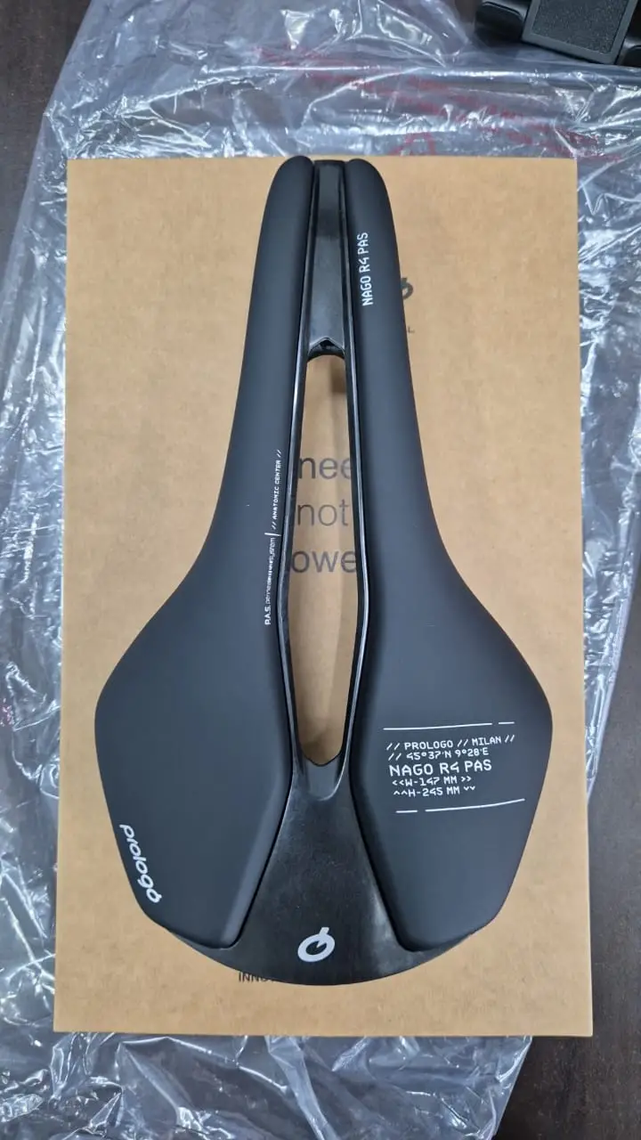 Prologo Scratch M5 Pas Nack (Carbon) Saddle (140 / 147)mm - Brand New !!