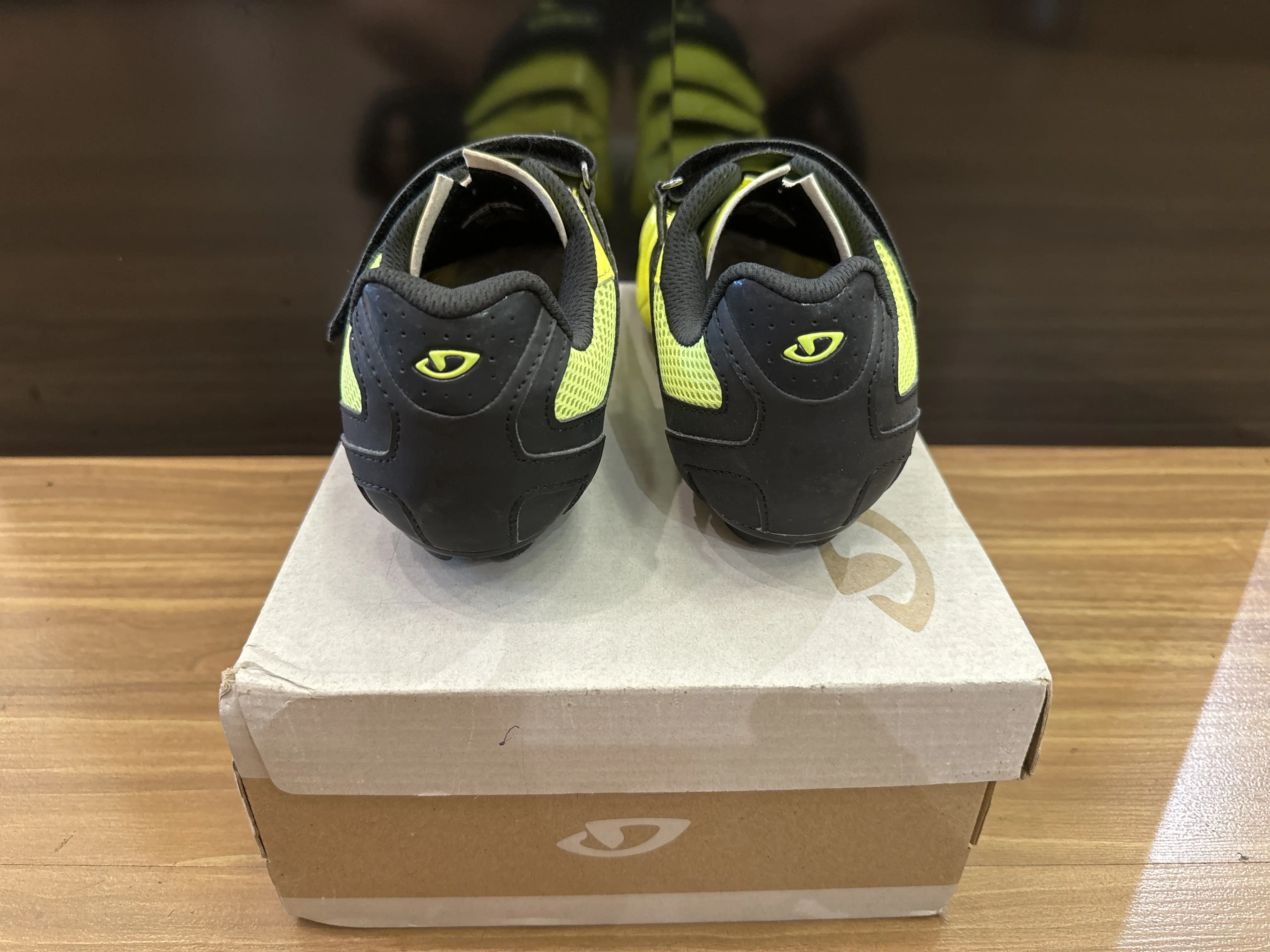 Giro Road Shoe