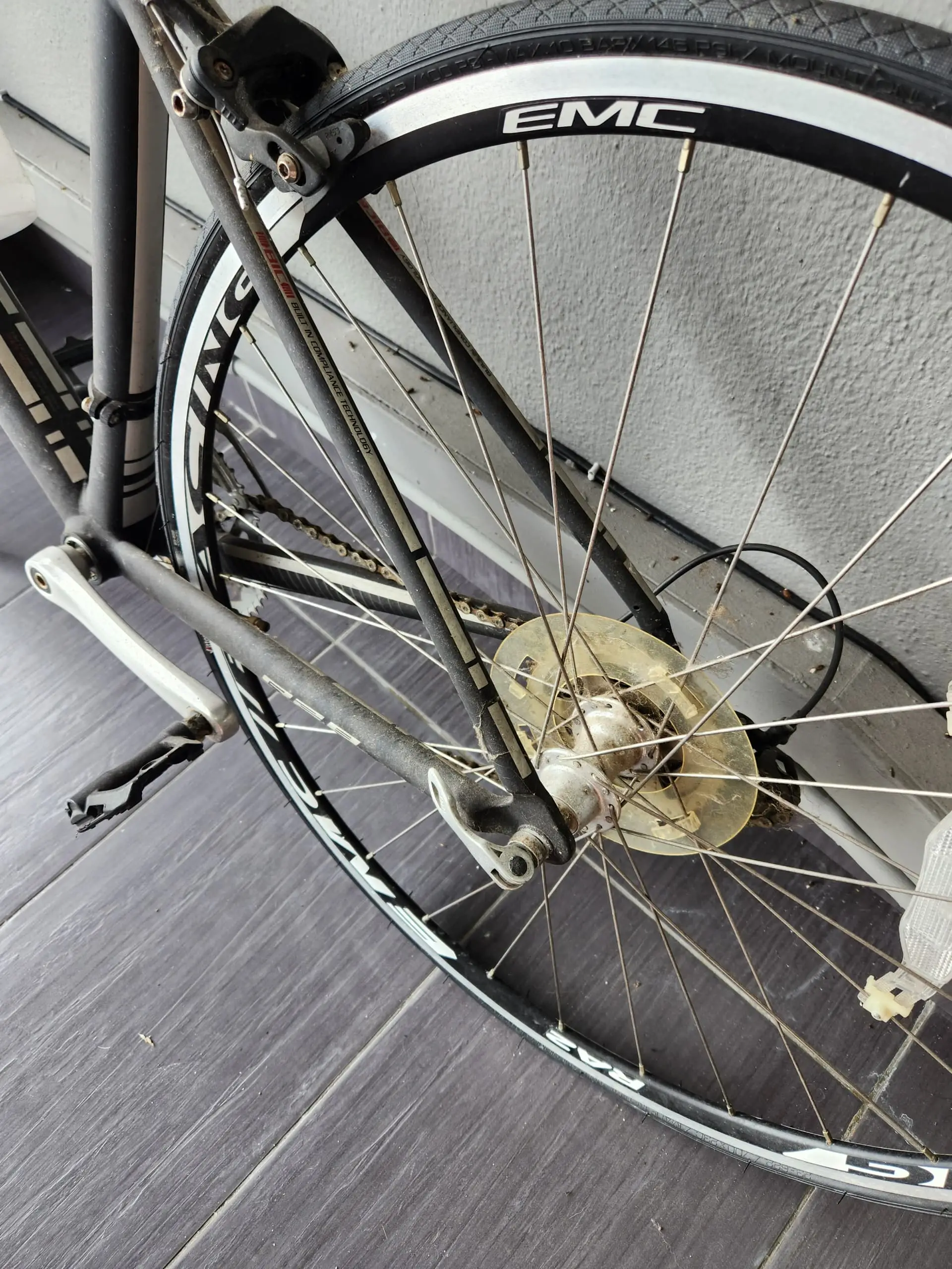 Road Bike EMC R2.8 + Deuter Trainer