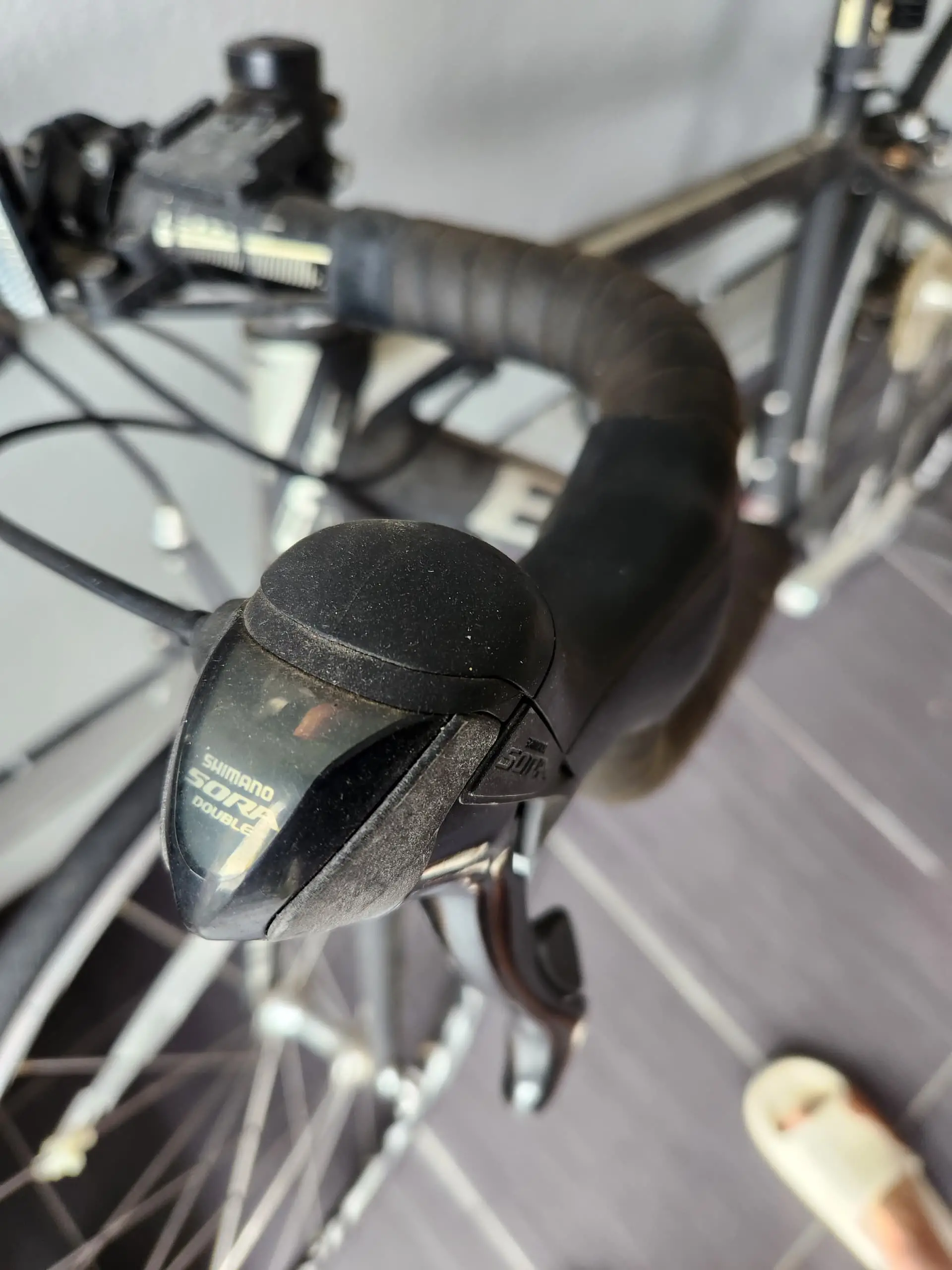 Road Bike EMC R2.8 + Deuter Trainer