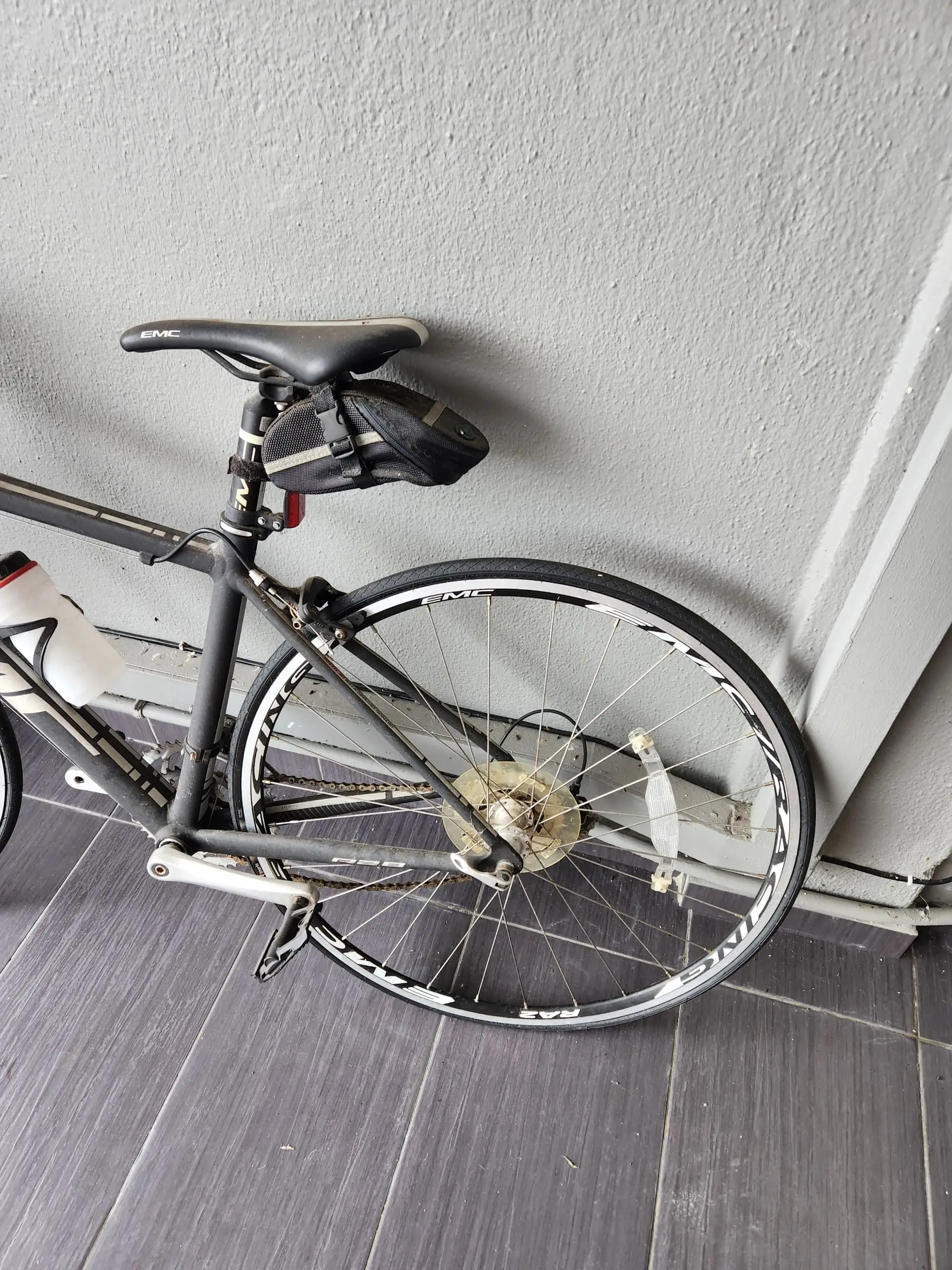 Road Bike EMC R2.8 + Deuter Trainer