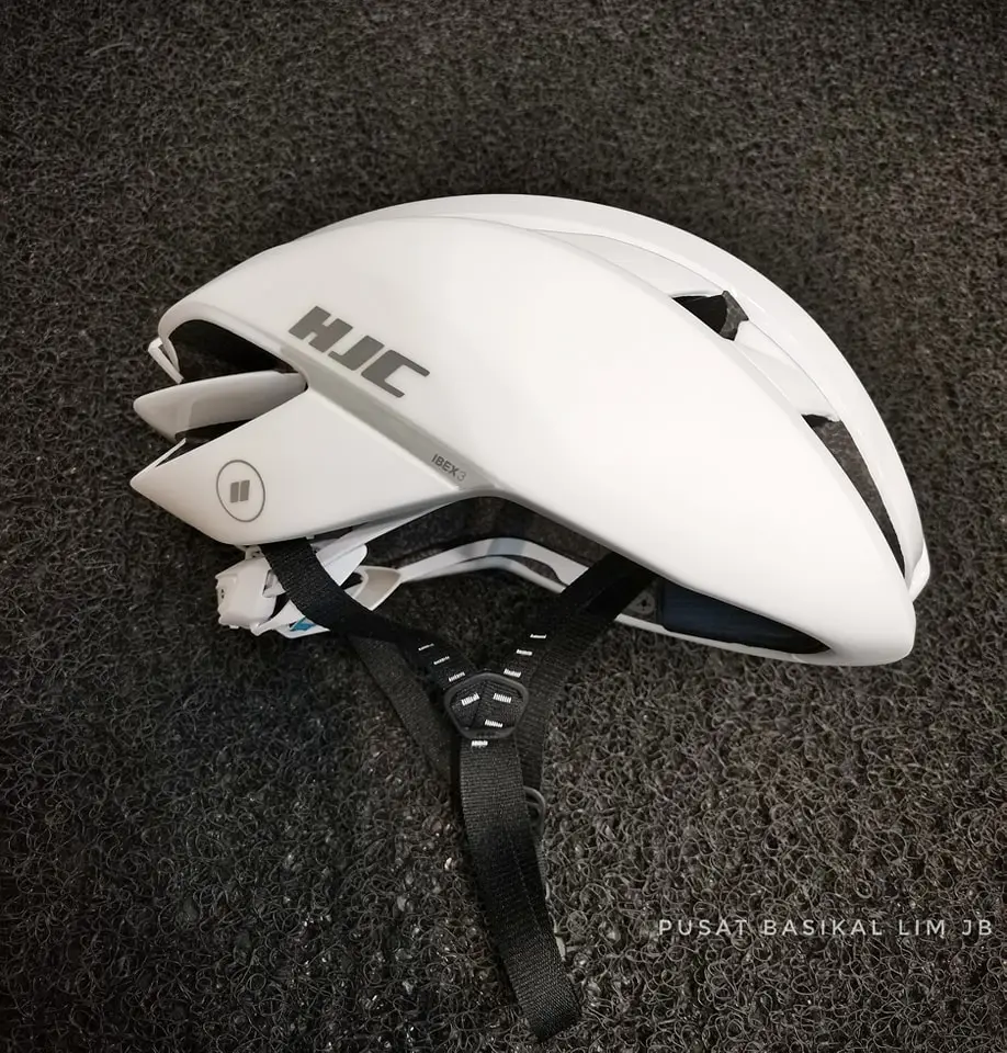 HJC IBEX 3.0 Cycling Helmet.
