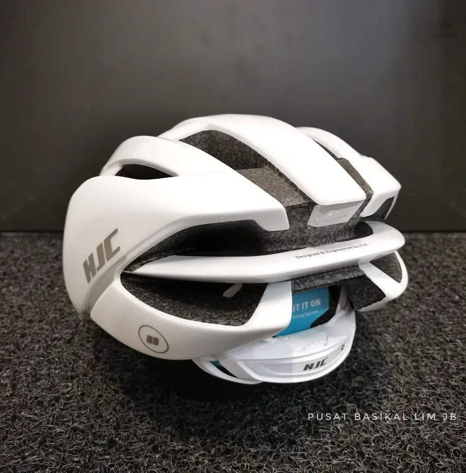 HJC IBEX 3.0 Cycling Helmet.