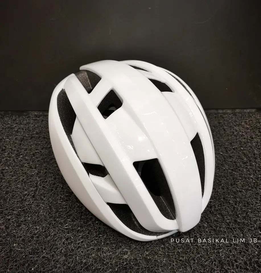 HJC IBEX 3.0 Cycling Helmet.