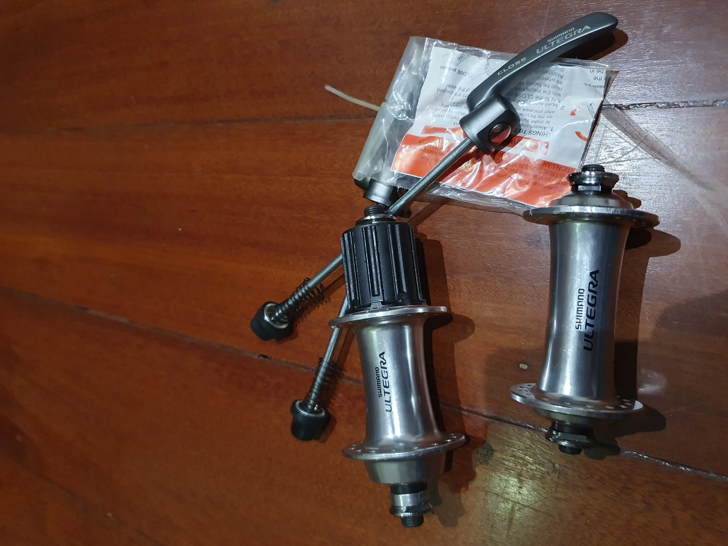 SHIMANO Ultegra HB-6600 Front FH-6600 Rear Hub Set