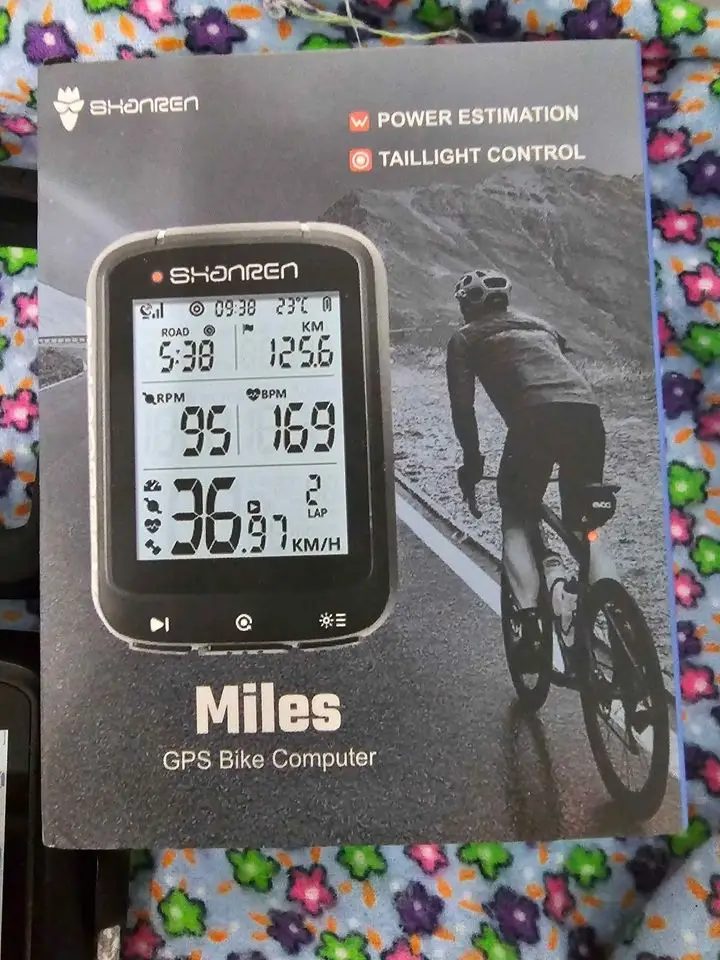Raz pro smart tail light and Shanren miles bike computer with tailight control