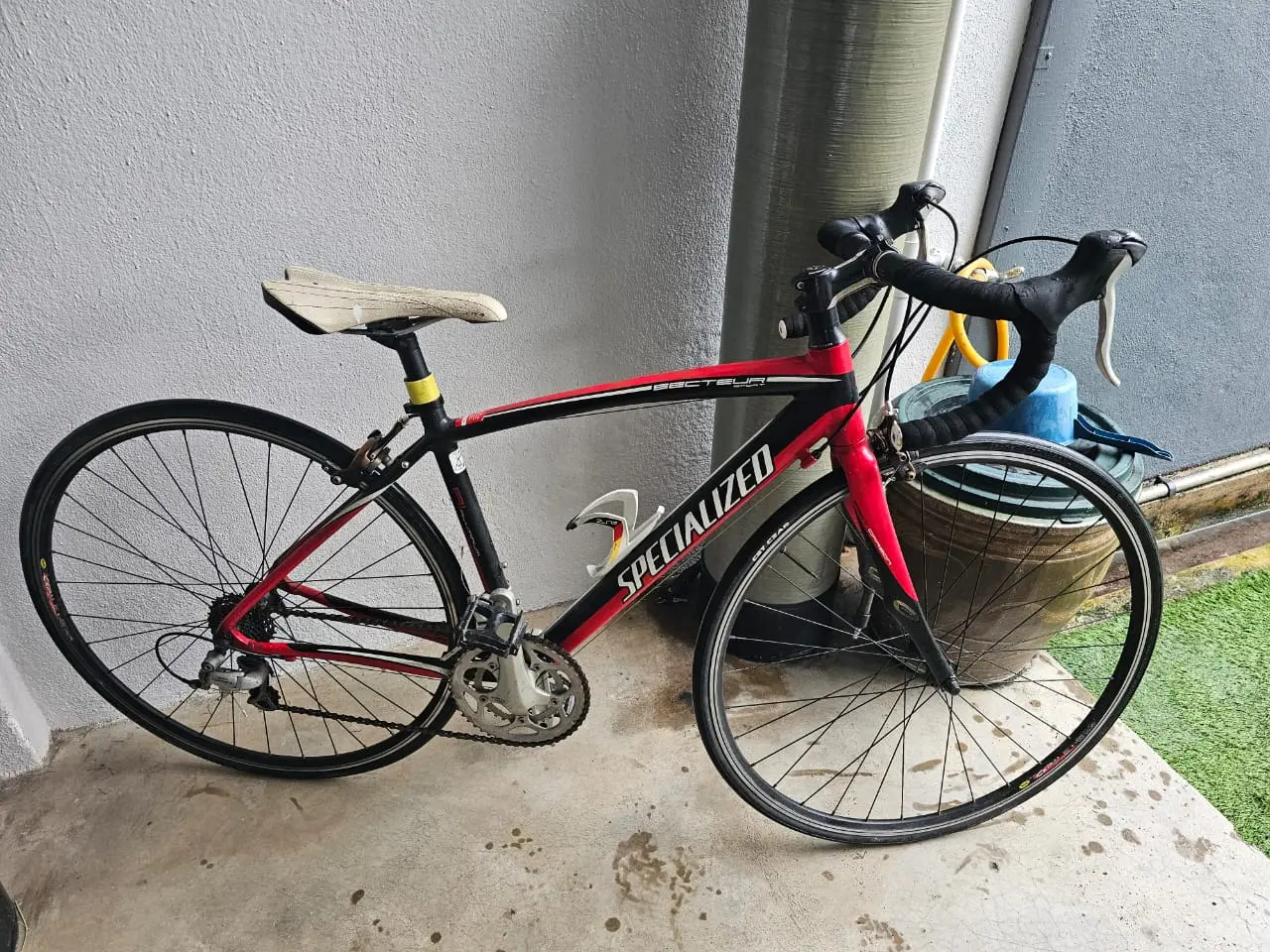 Road Bike Specialized Secteur Sport Shimano Sora Mix