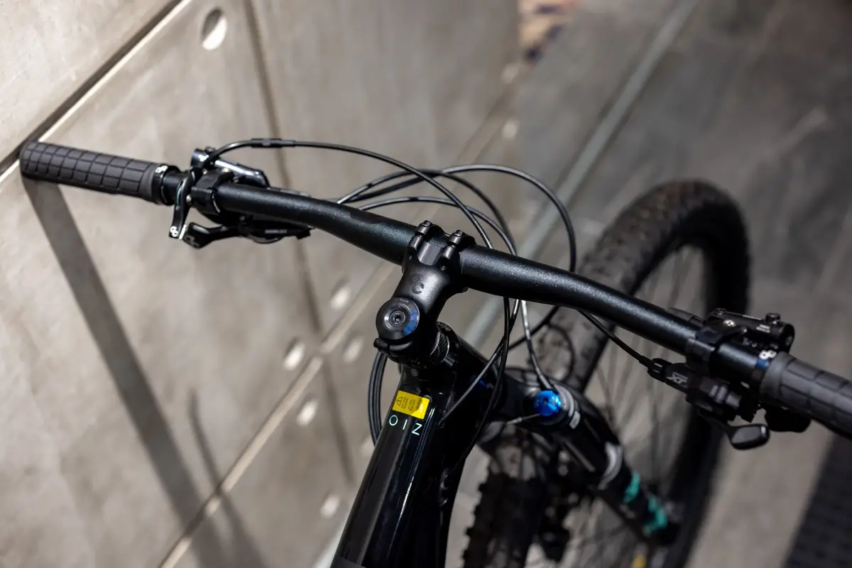 Orbea 2022 OIZ M20 TR 29" TRAIL BIKE FOX FORK DT WHEELSET S Size