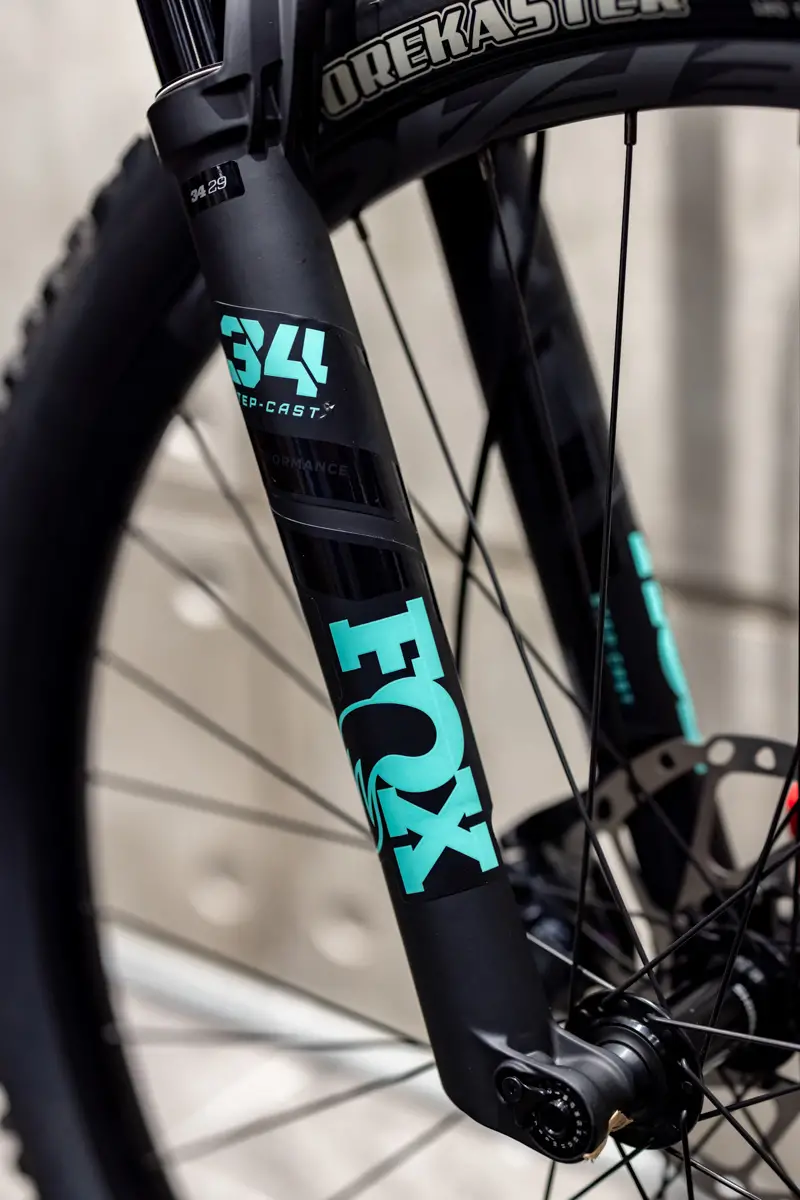 Orbea 2022 OIZ M20 TR 29" TRAIL BIKE FOX FORK DT WHEELSET S Size