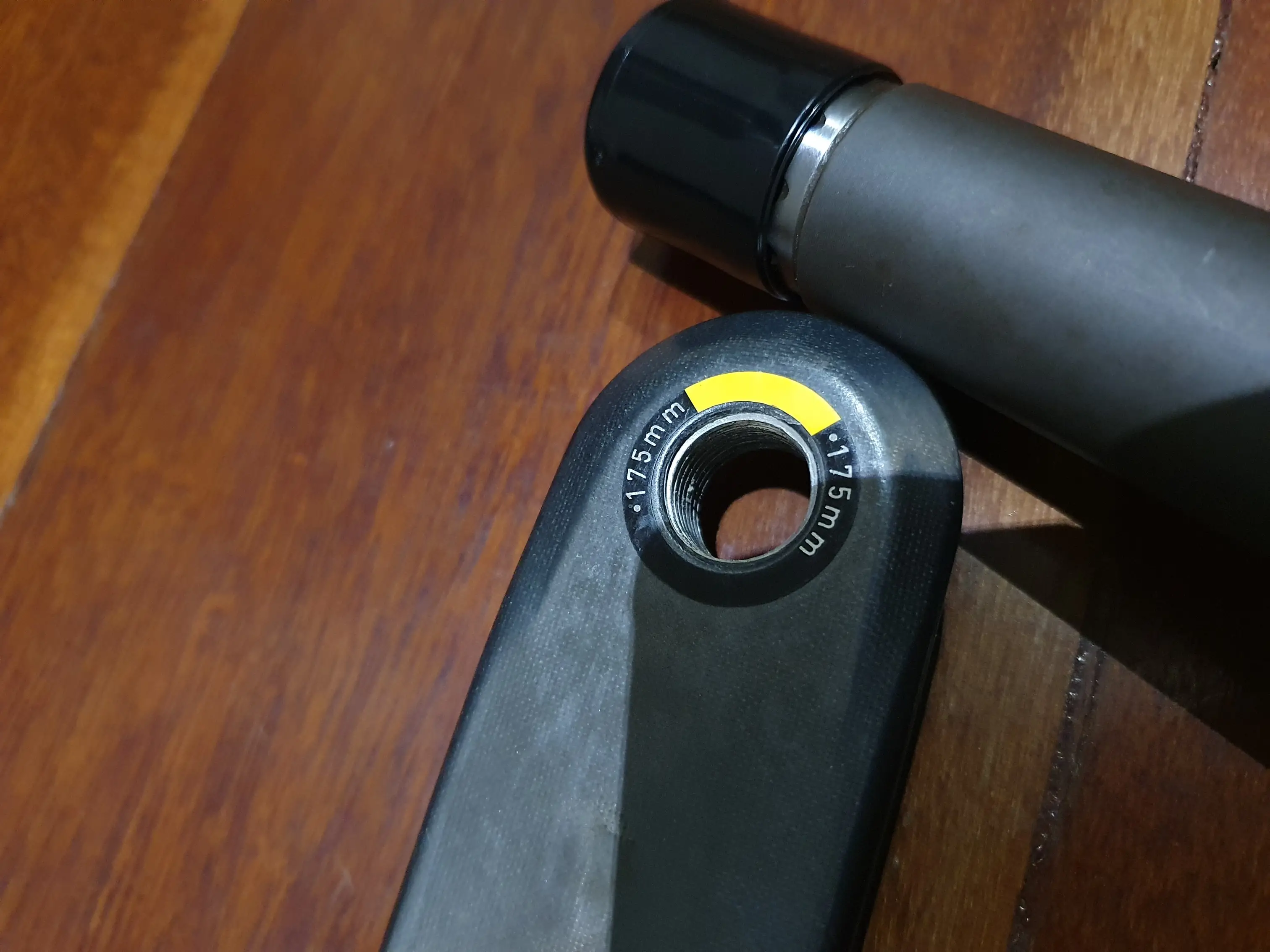 SRAM Carbon Crankset  175mm