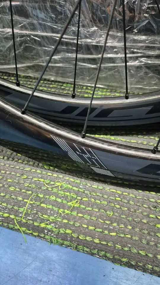 Fulcrum Wind 55 Disc -Carbon Clincher Wheelset- (55mm) (Used like new!!)