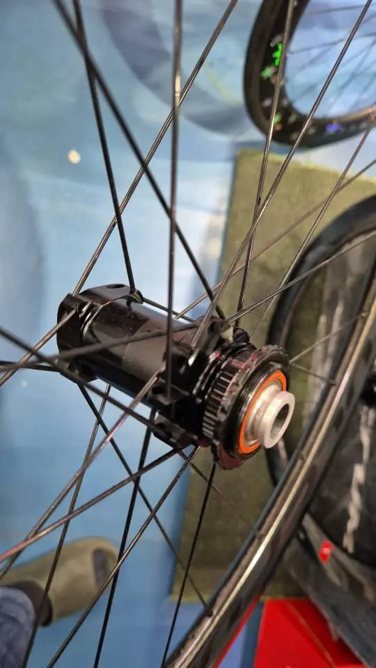Fulcrum Wind 55 Disc -Carbon Clincher Wheelset- (55mm) (Used like new!!)