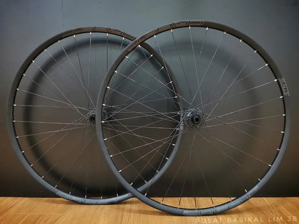 Stans Crest MK4 29 Rim With DT Swiss 350 Boost Hub