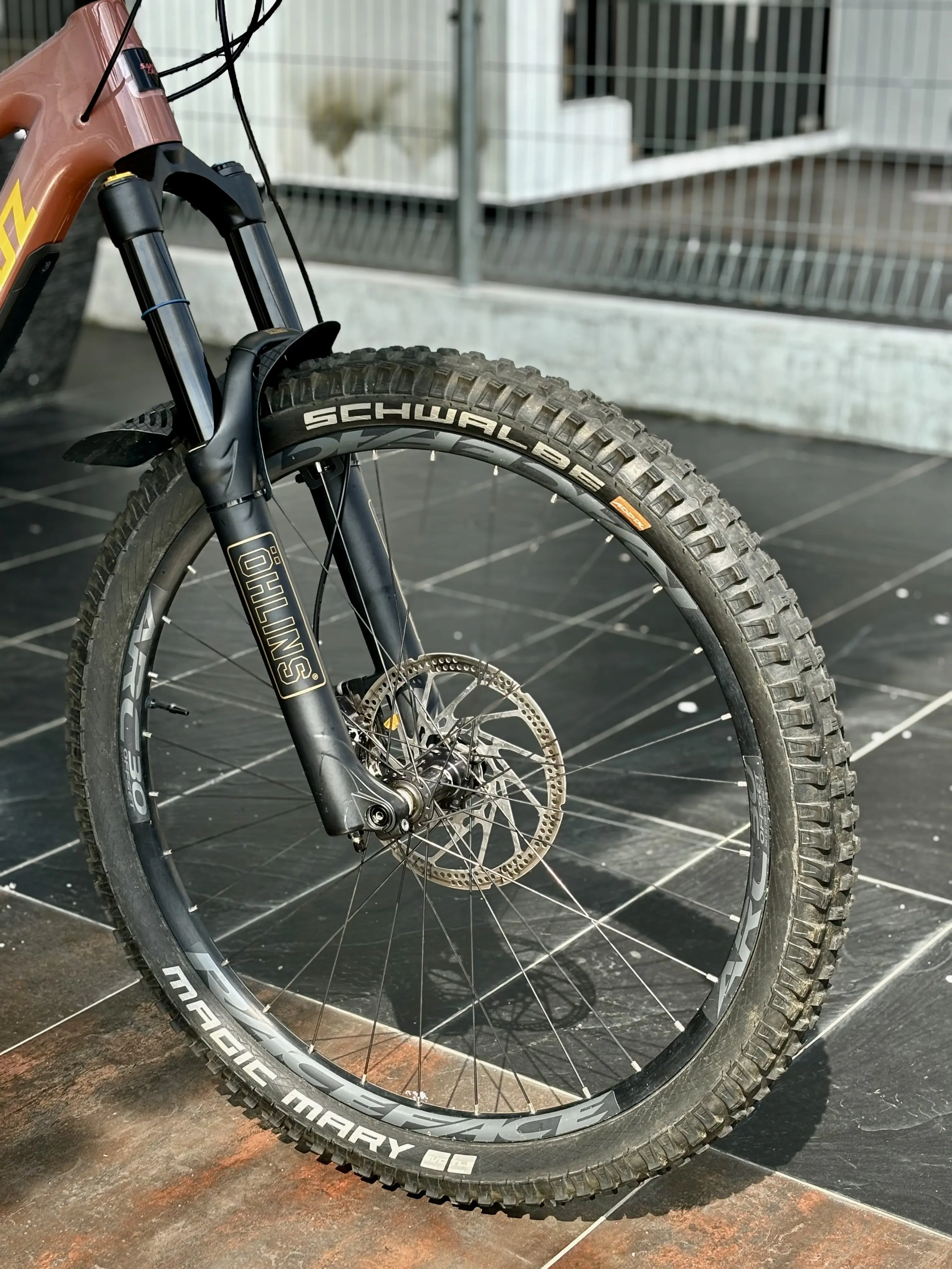 Used Santa Cruz Bronson CC Carbon Trail bike for sale!!!