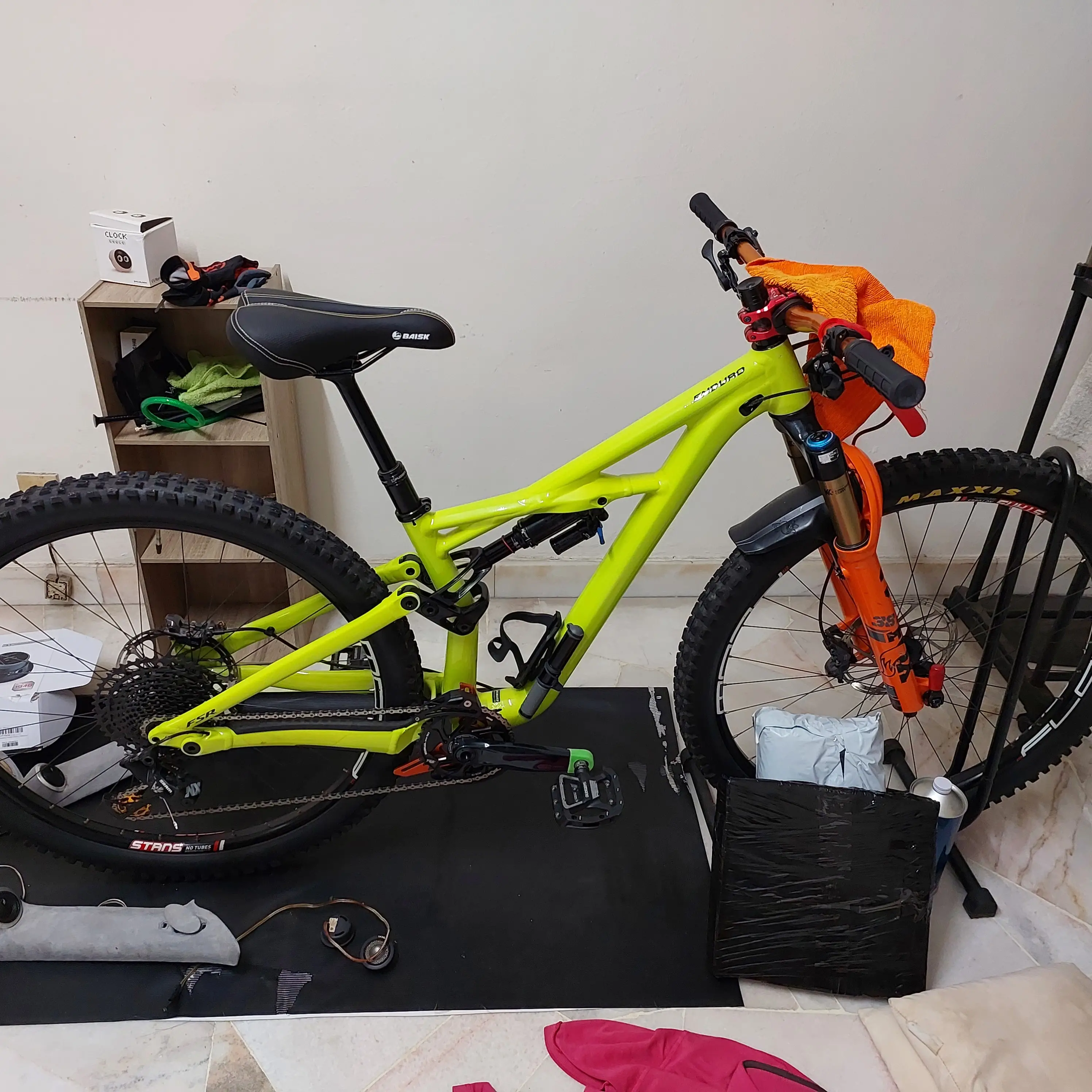 specialized enduro 2019 alloy frame saiz s